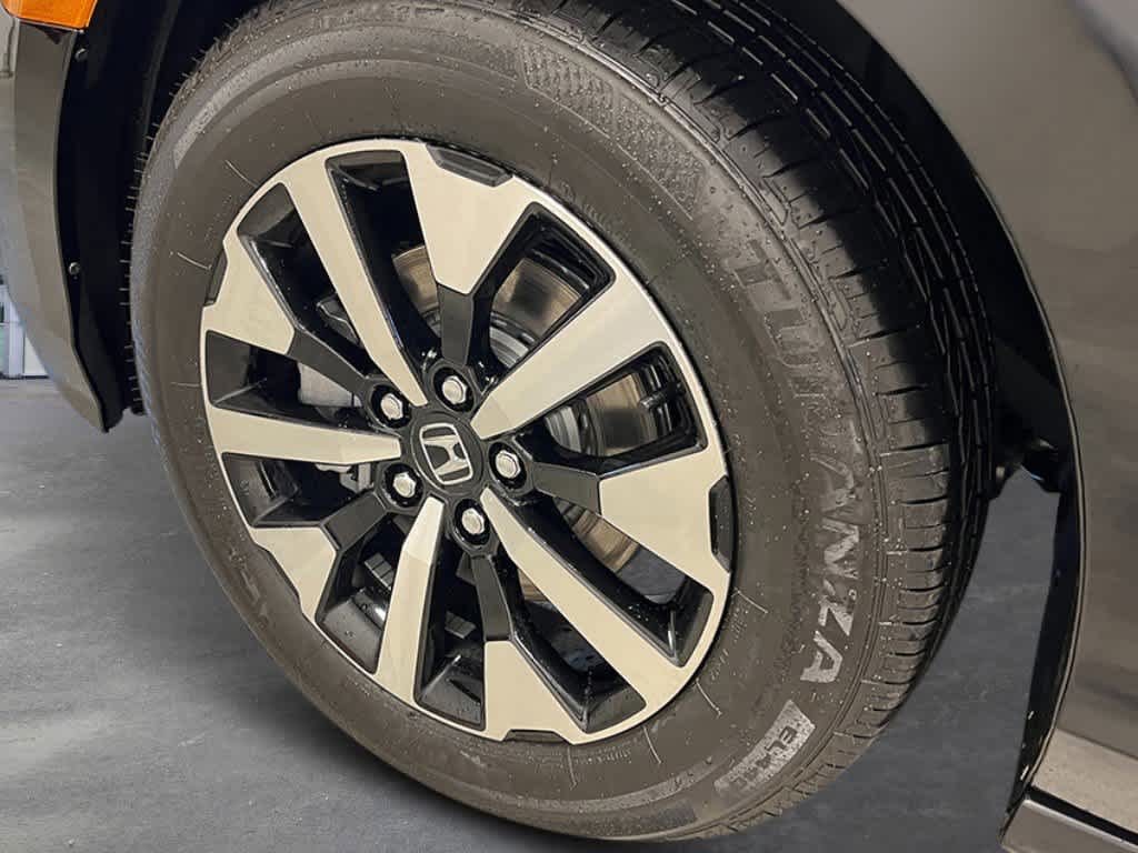 Thumbnail: 2026 Honda Odyssey - 10