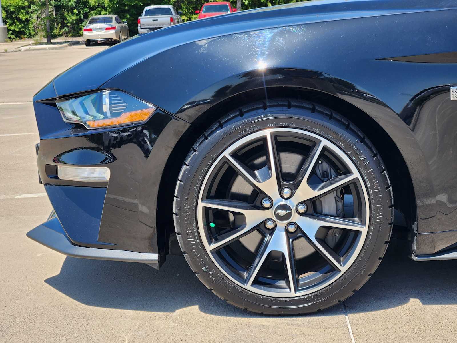 Thumbnail: 2022 Ford Mustang - 8