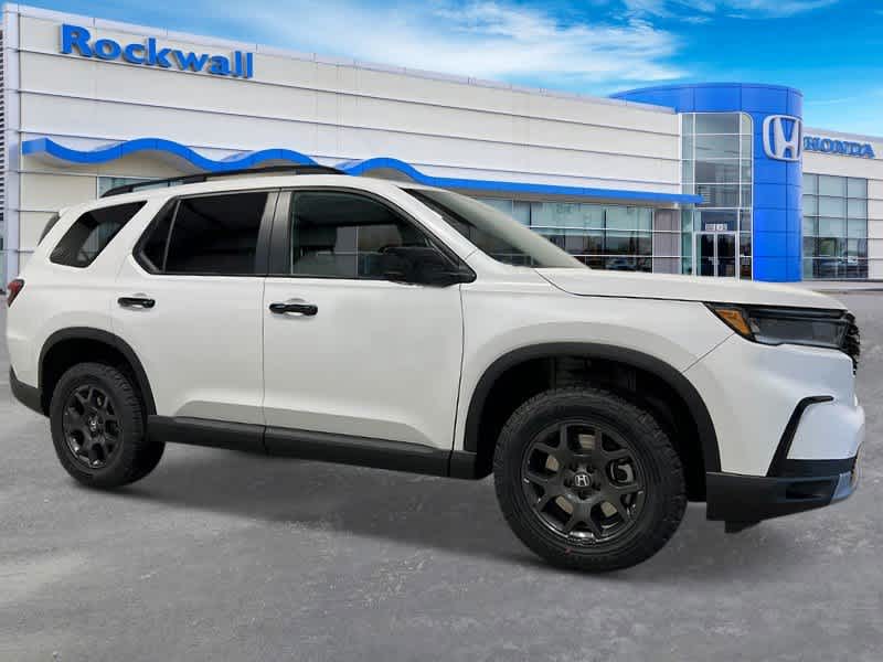 Thumbnail: 2025 Honda Pilot - 9