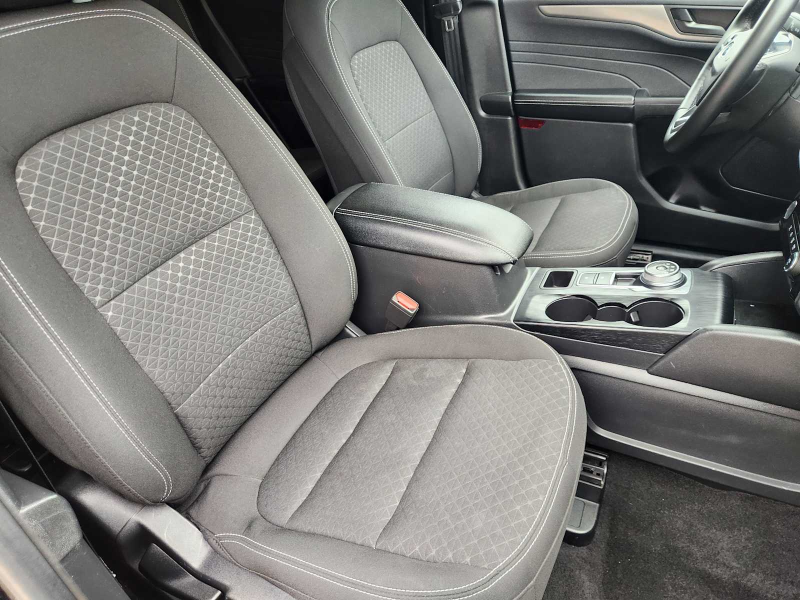 Thumbnail: 2024 Ford Escape - 14