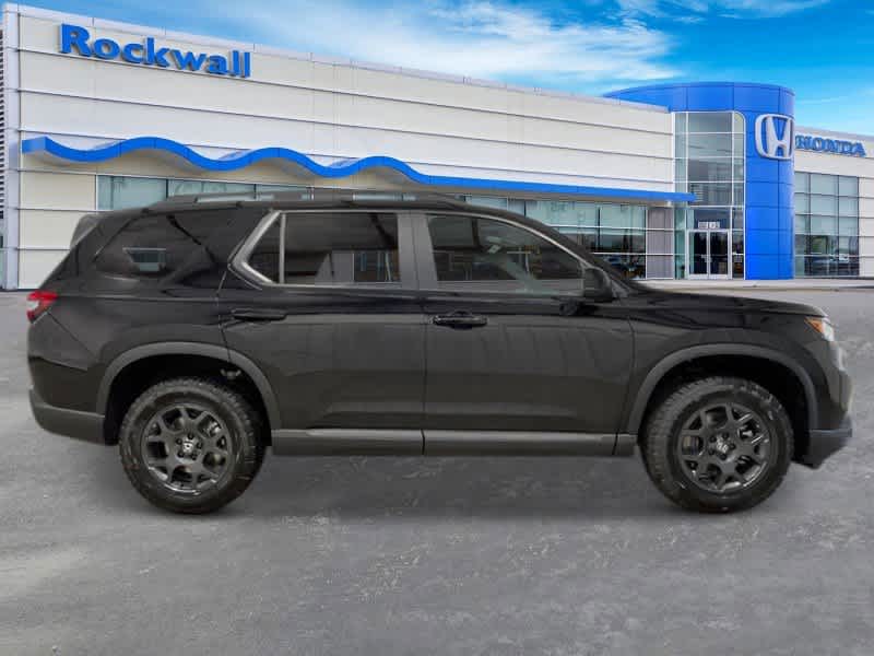 Thumbnail: 2025 Honda Pilot - 9