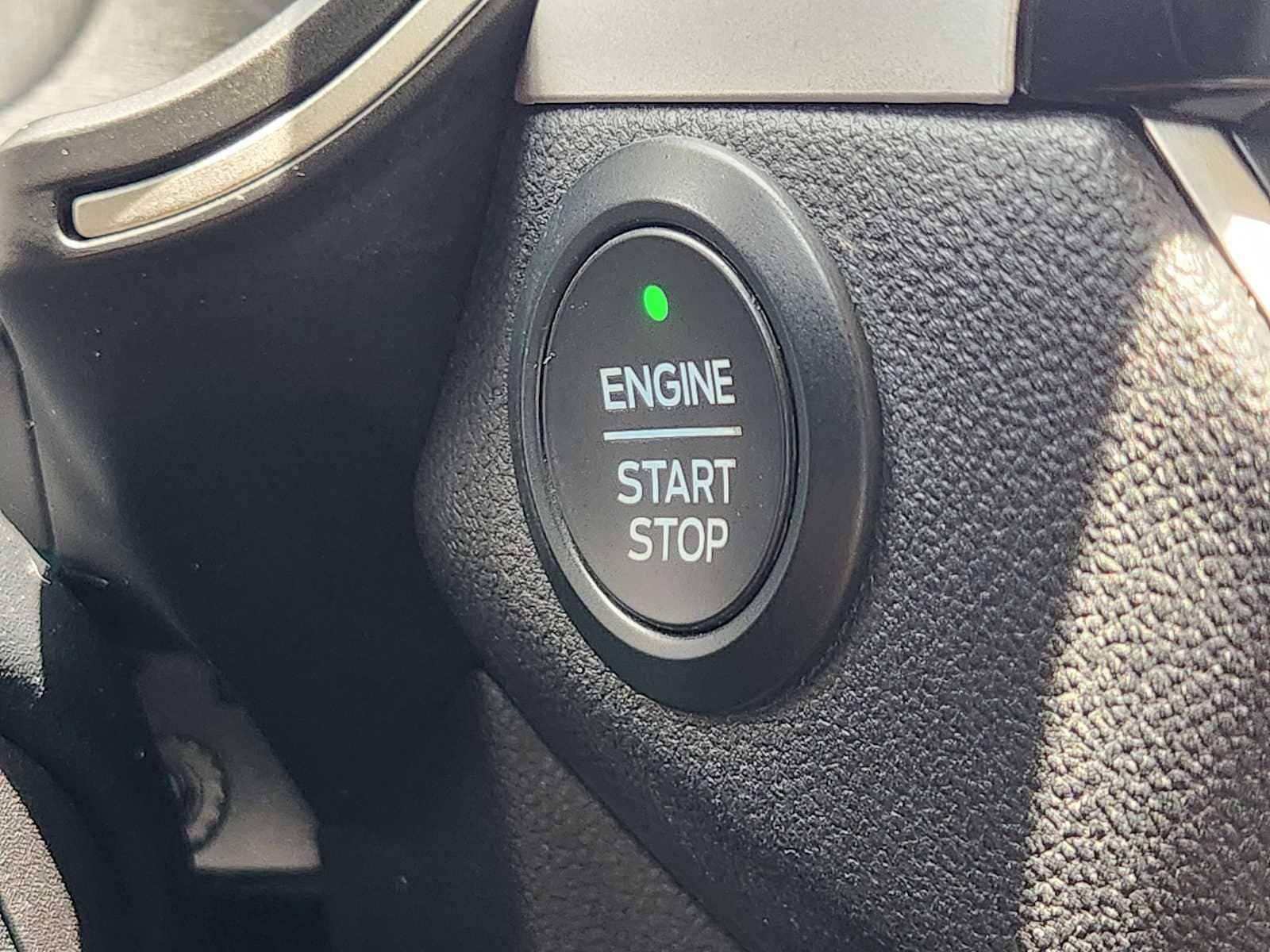 Thumbnail: 2021 Ford Escape - 28