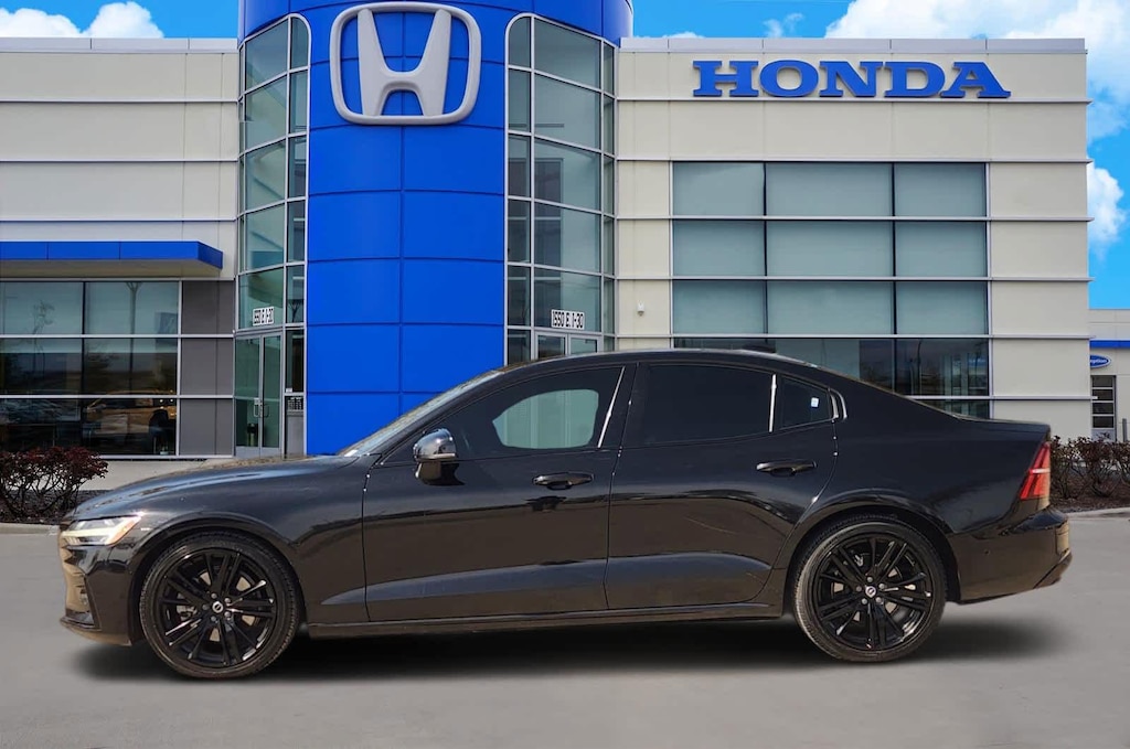 Used 2024 Volvo S60 B5 Plus Black Edition Sedan