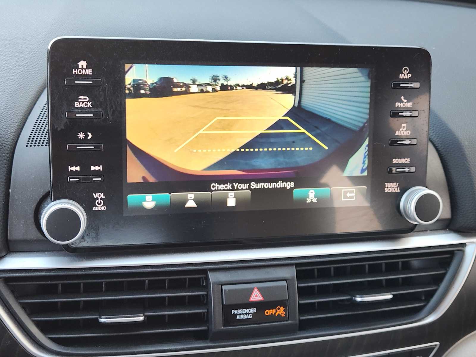 Thumbnail: 2019 Honda Accord - 25