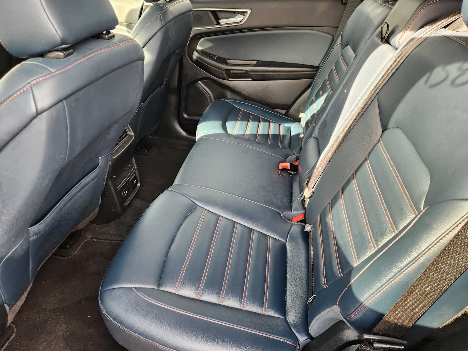 Thumbnail: 2022 Ford Edge - 9