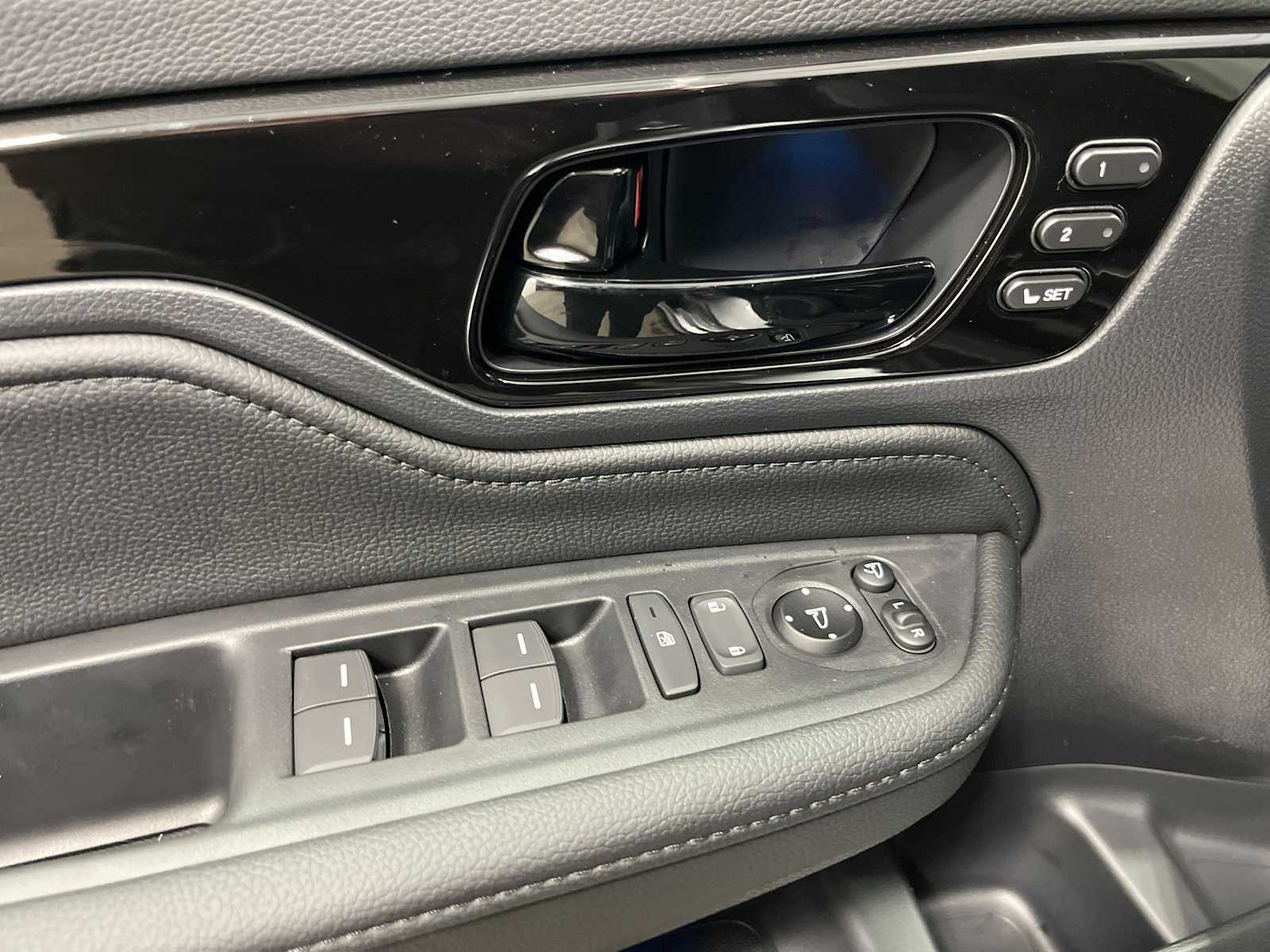 Thumbnail: 2026 Honda Odyssey - 13