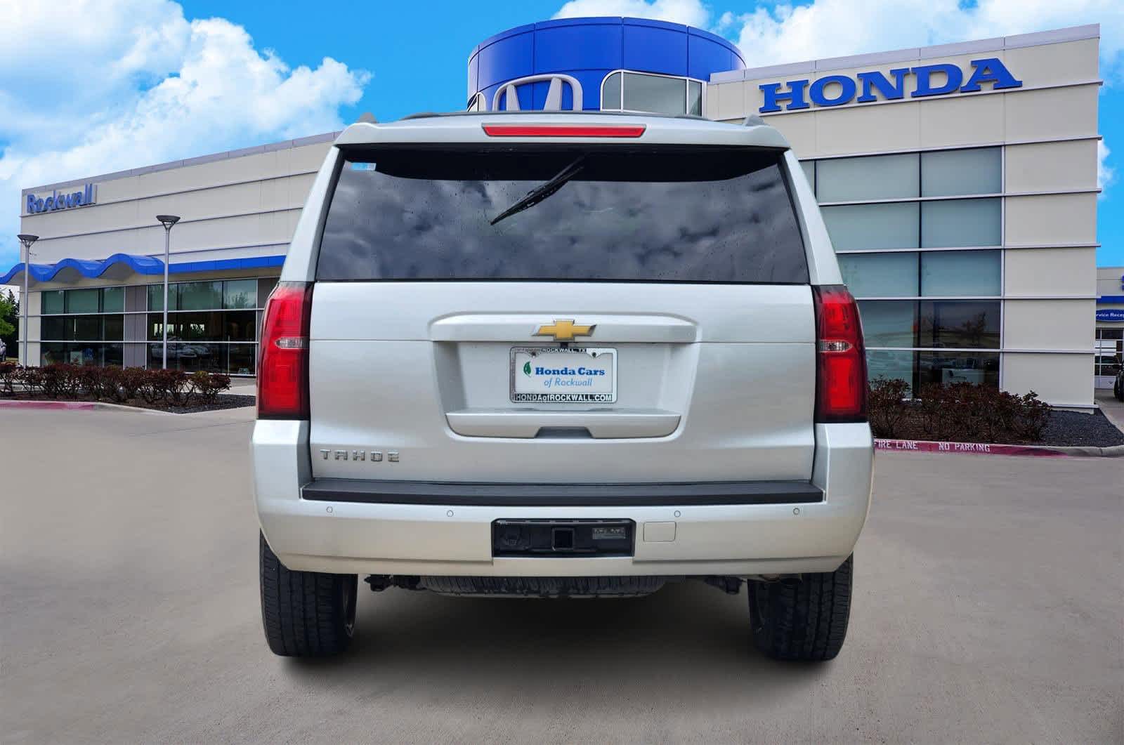 Thumbnail: 2017 Chevrolet Tahoe - 4