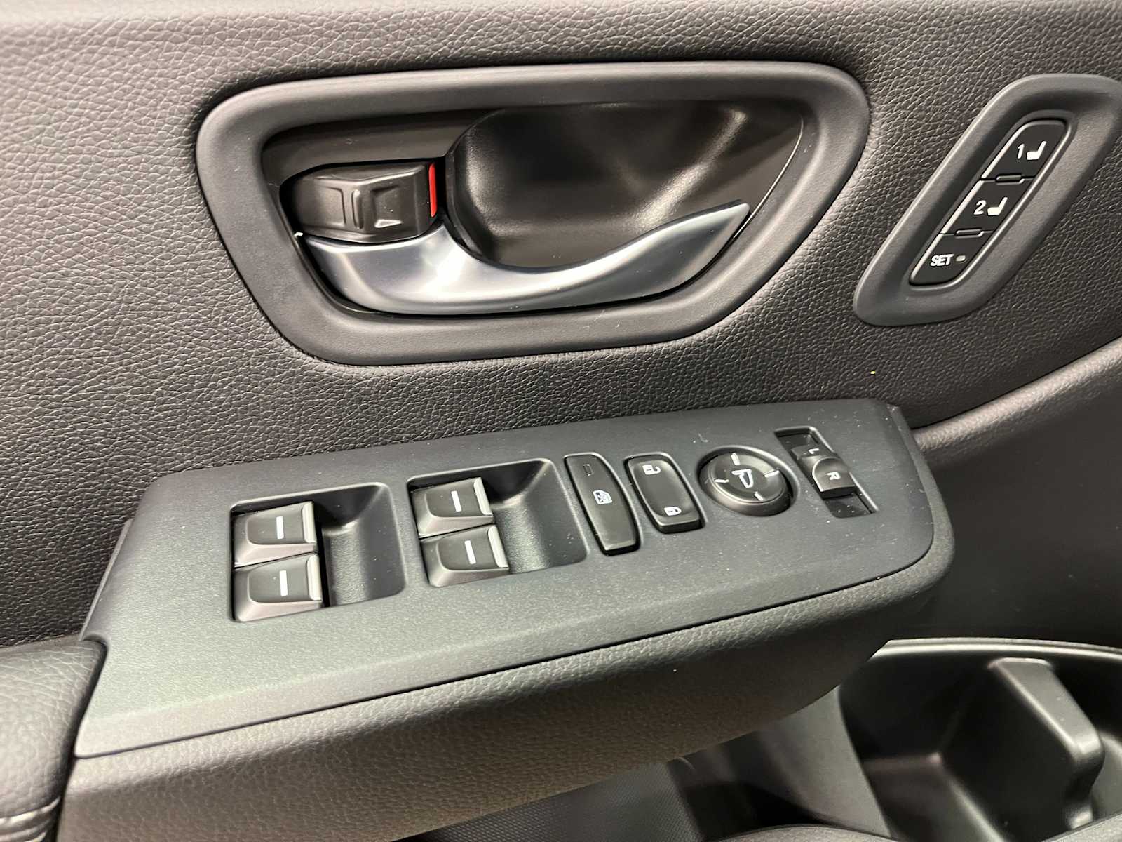 Thumbnail: 2026 Honda Pilot - 12