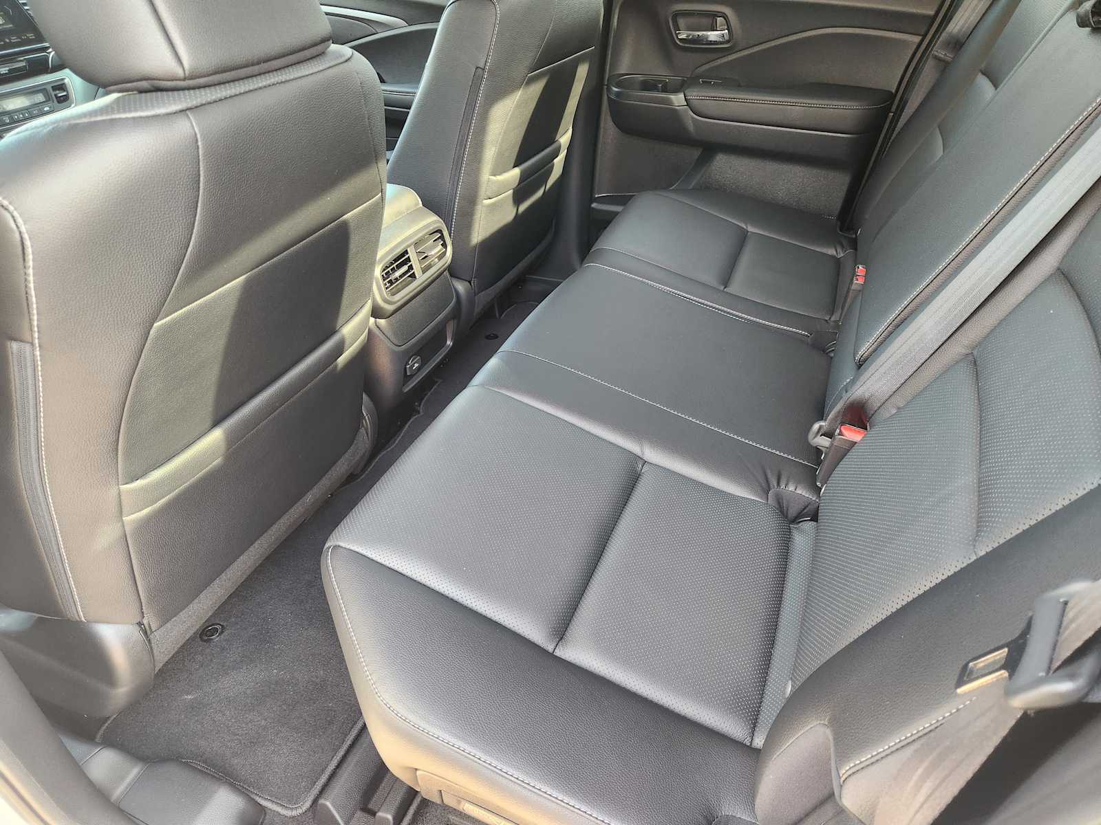 Thumbnail: 2025 Honda Ridgeline - 12