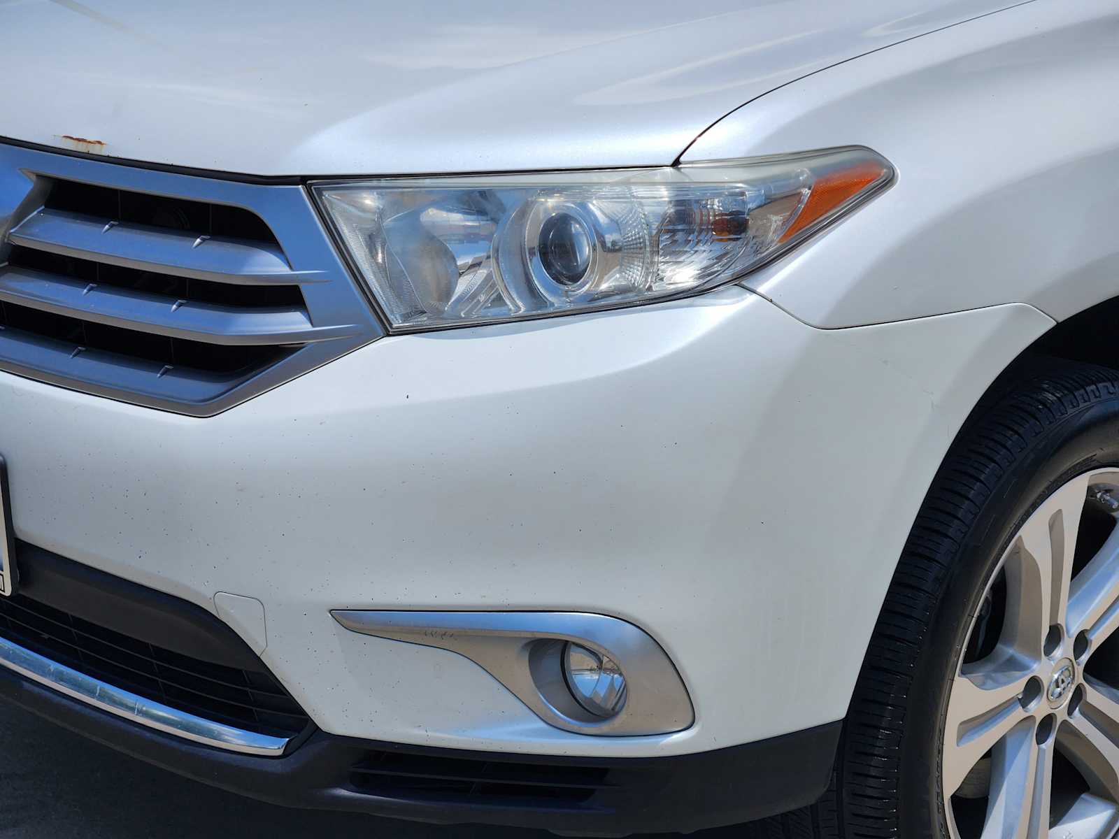 Thumbnail: 2013 Toyota Highlander - 24