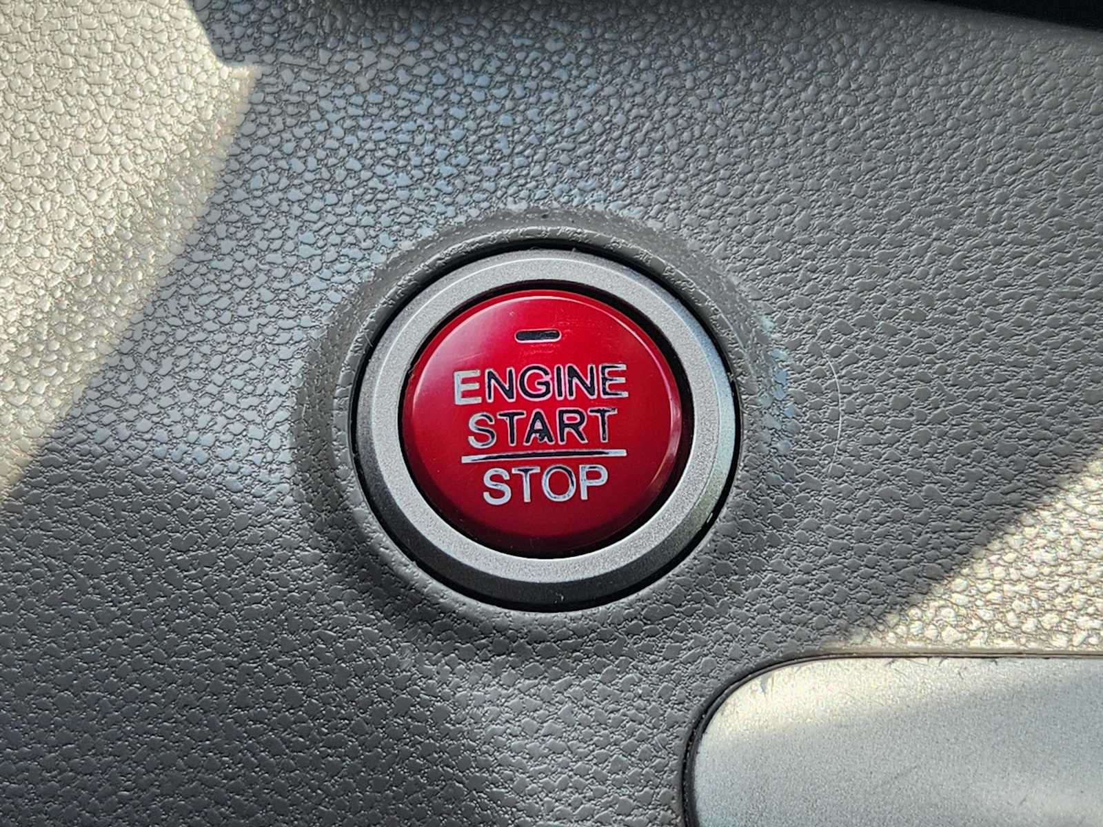 Thumbnail: 2014 Honda Odyssey - 30