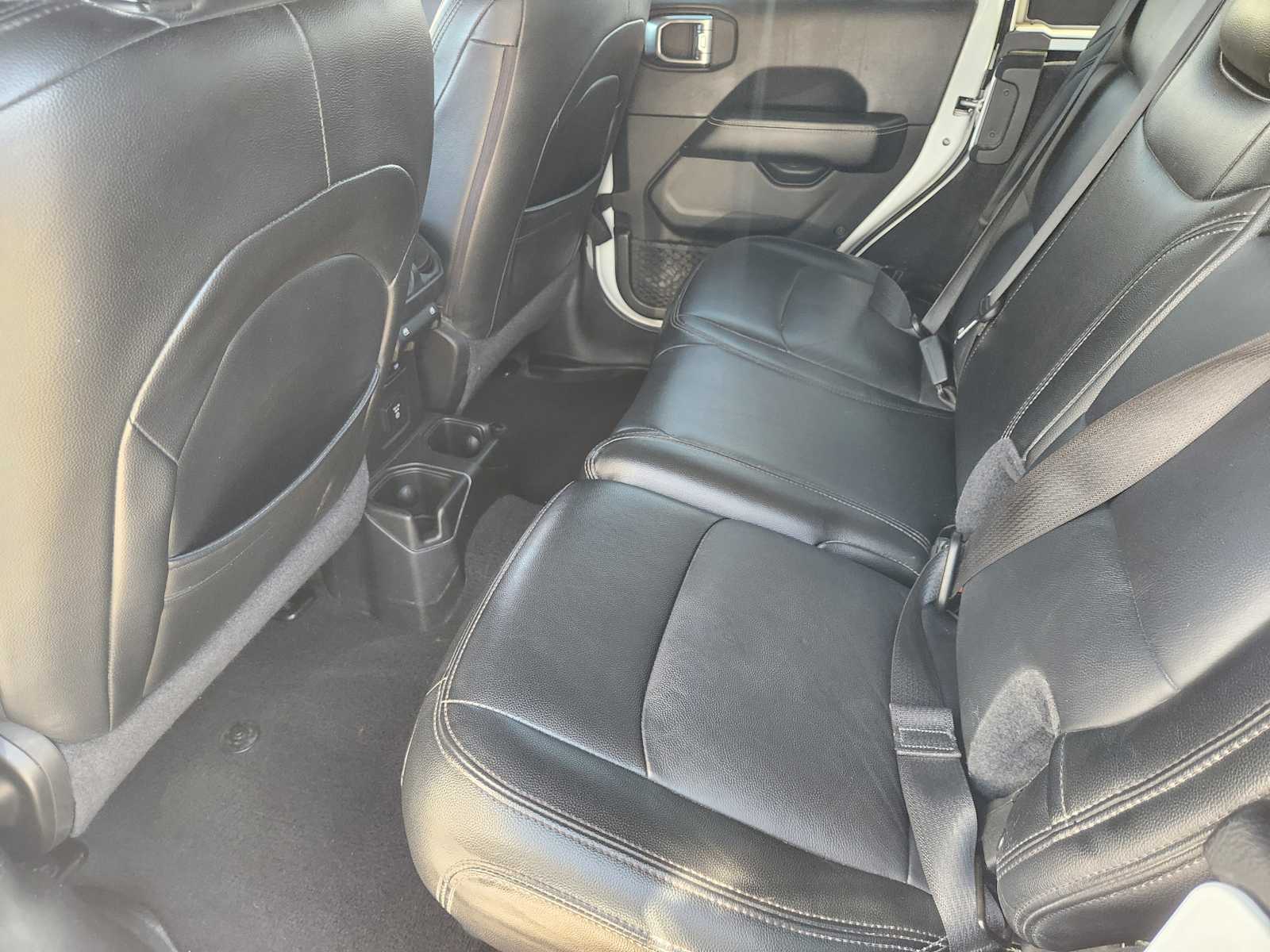 Thumbnail: 2018 Jeep Wrangler - 12