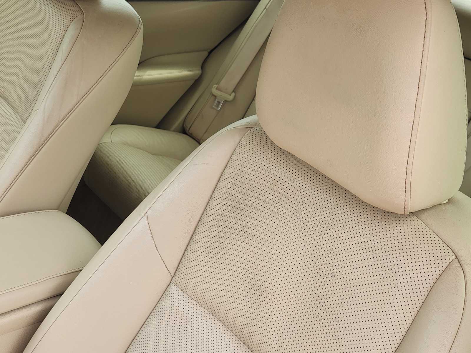 Thumbnail: 2015 Lexus ES - 24