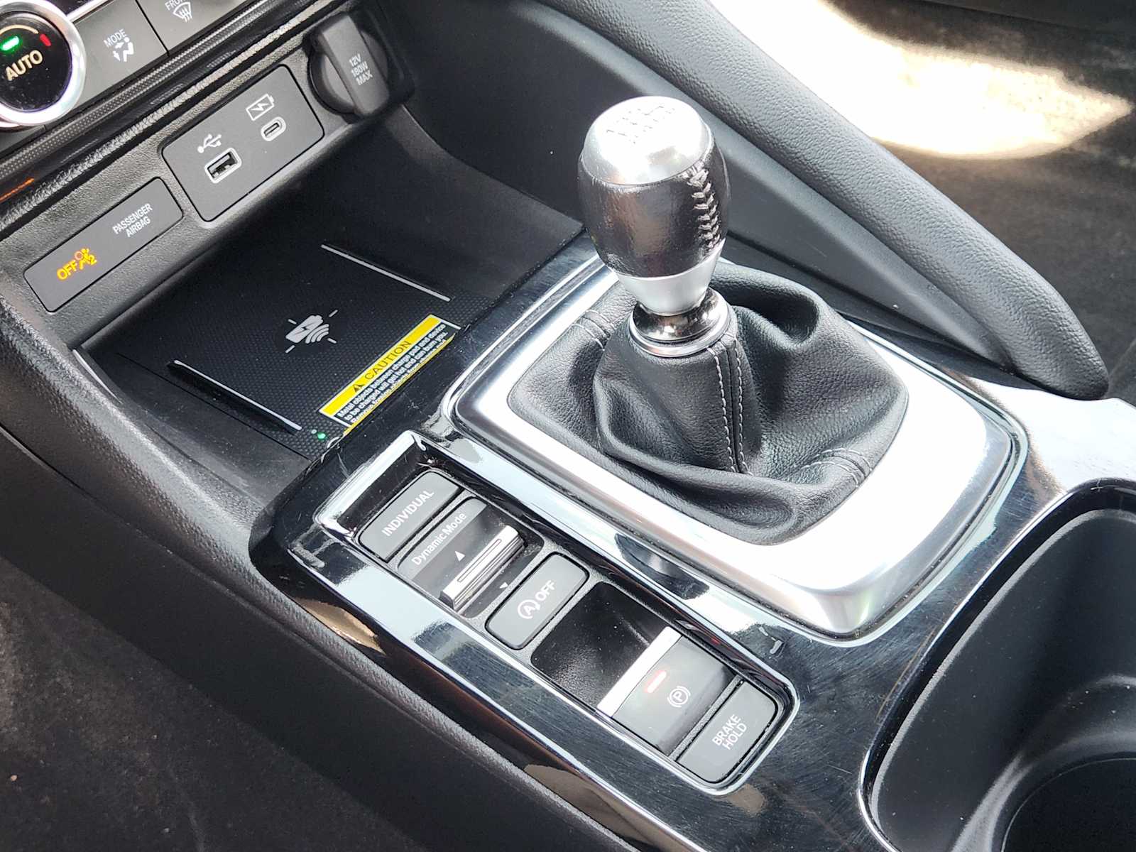 Thumbnail: 2024 Acura Integra - 17