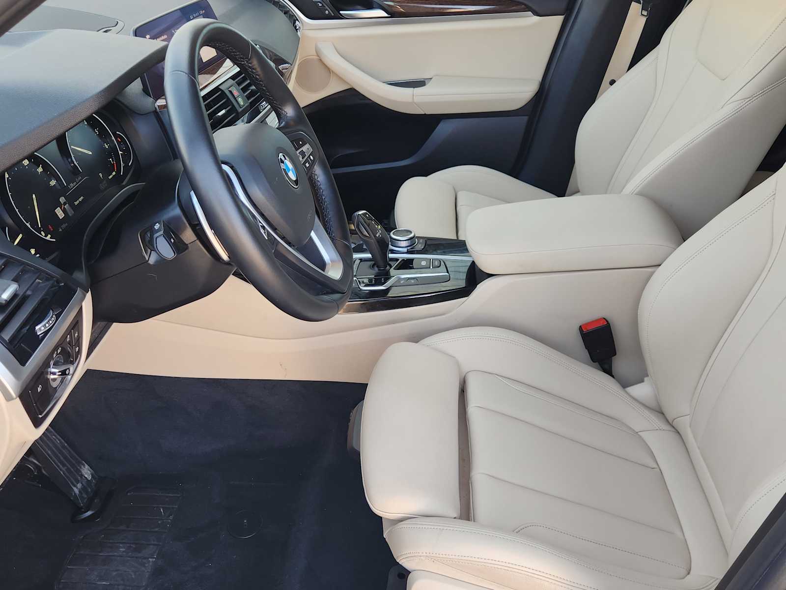 Thumbnail: 2021 BMW X3 - 11