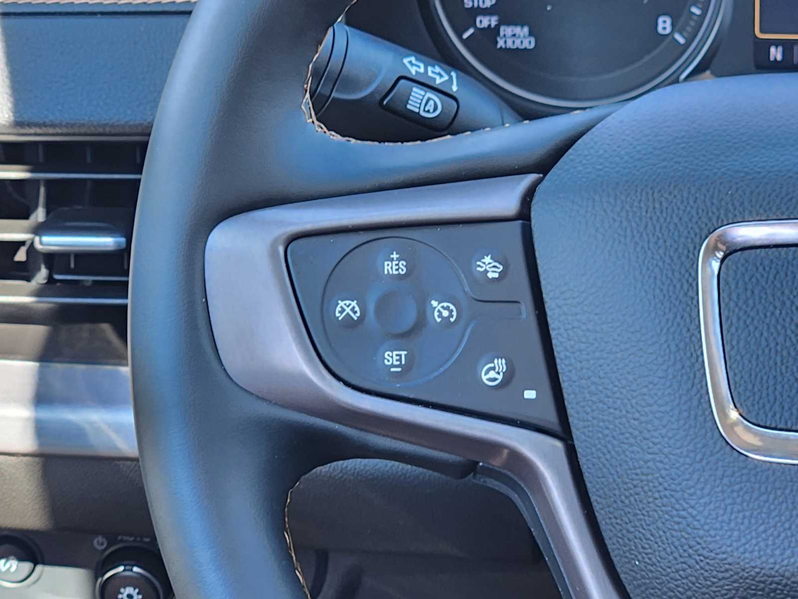 Thumbnail: 2024 GMC Terrain - 32