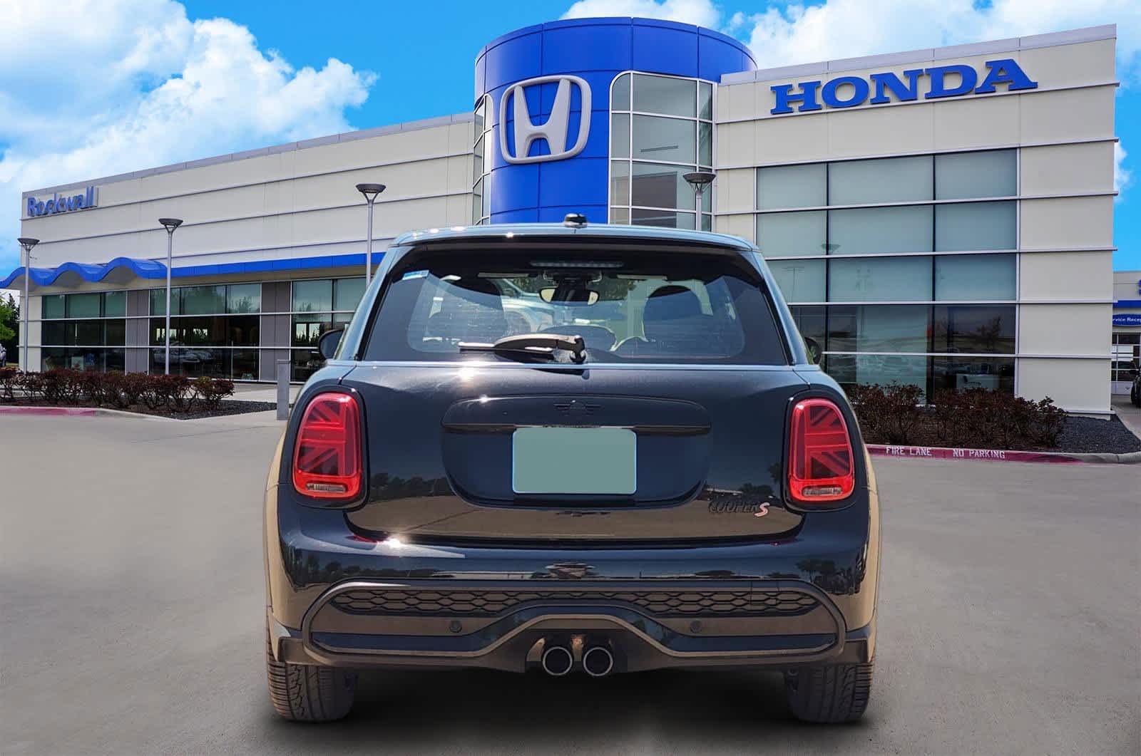 Thumbnail: 2023 MINI Cooper - 4
