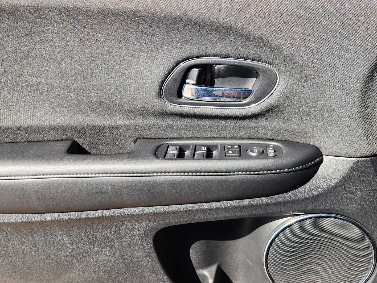 Thumbnail: 2021 Honda HR-V - 29