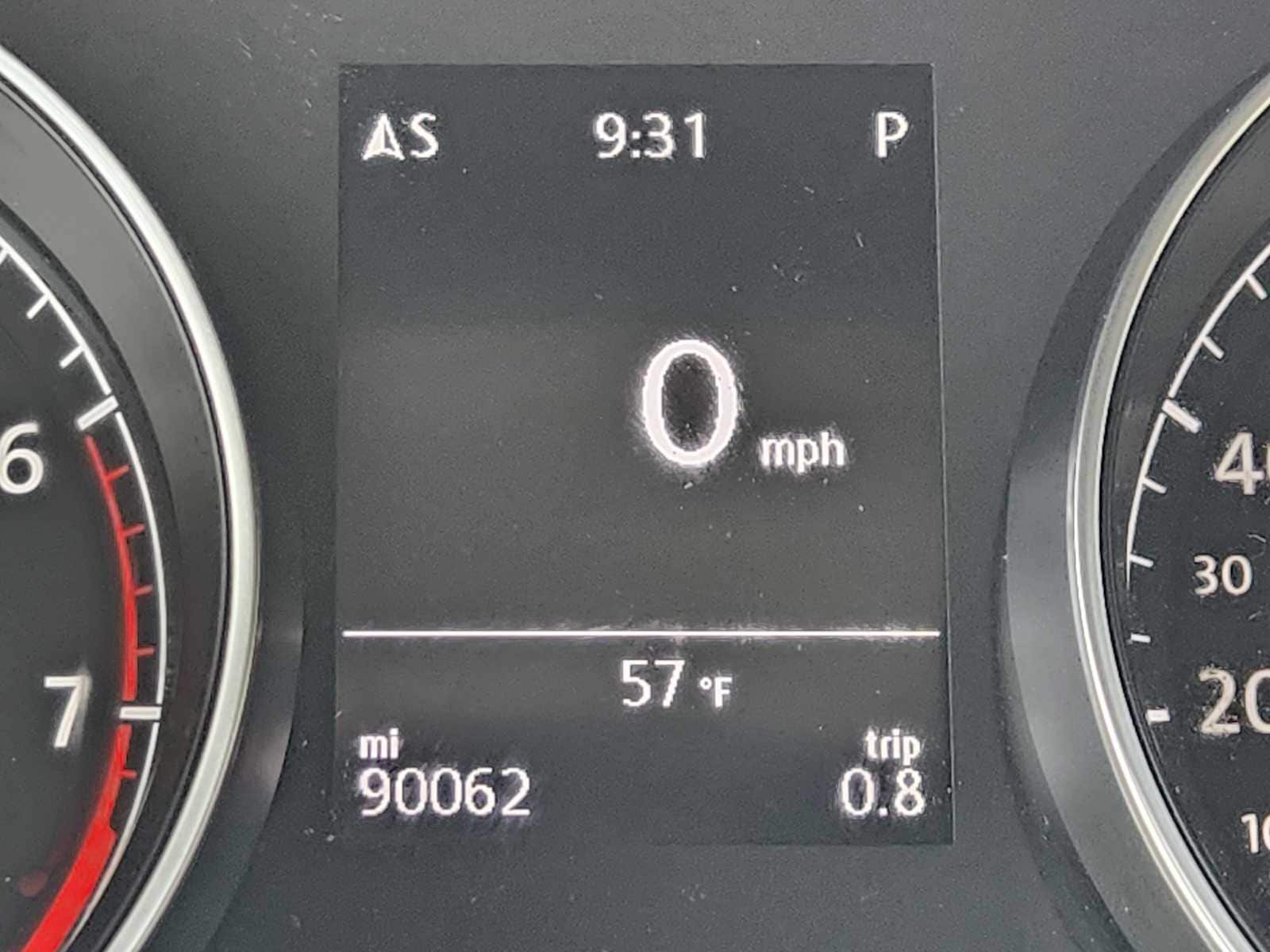 Thumbnail: 2017 Volkswagen Golf - 18