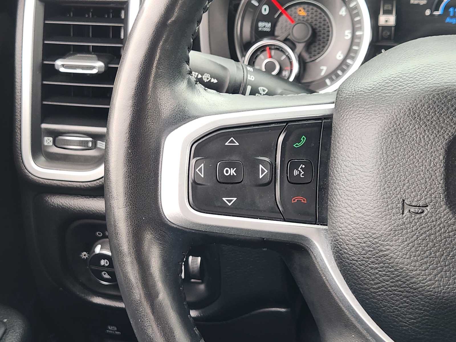 Thumbnail: 2020 RAM 1500 - 32