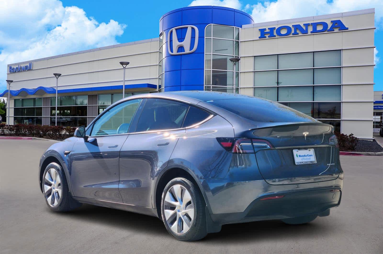 Thumbnail: 2023 Tesla Model Y - 4