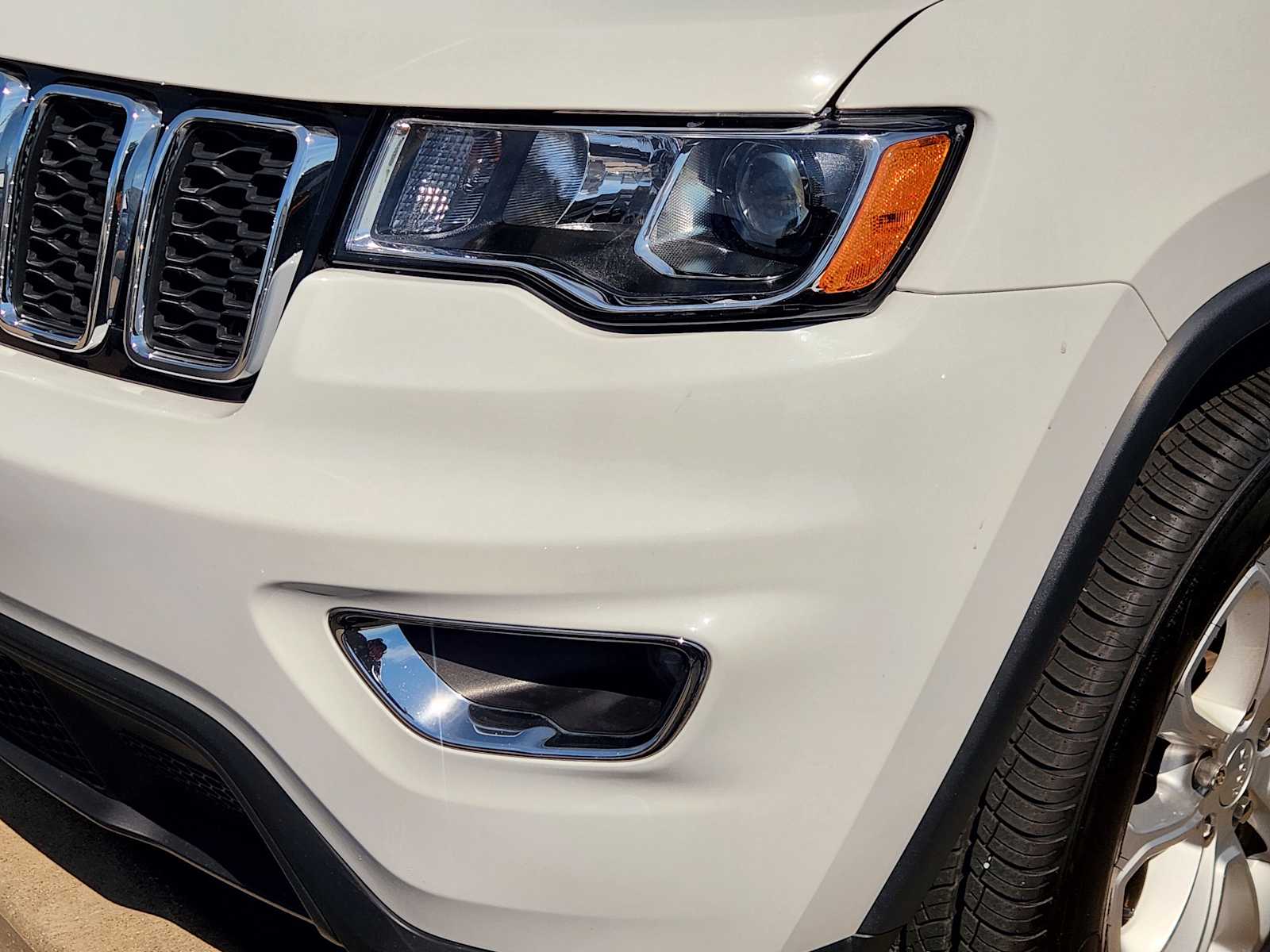 Thumbnail: 2022 Jeep Grand Cherokee - 11