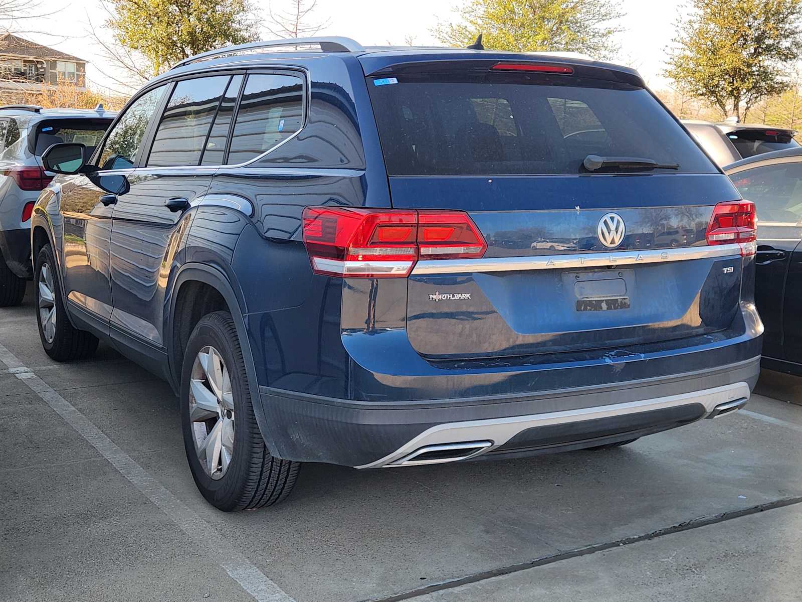 Thumbnail: 2018 Volkswagen Atlas - 5
