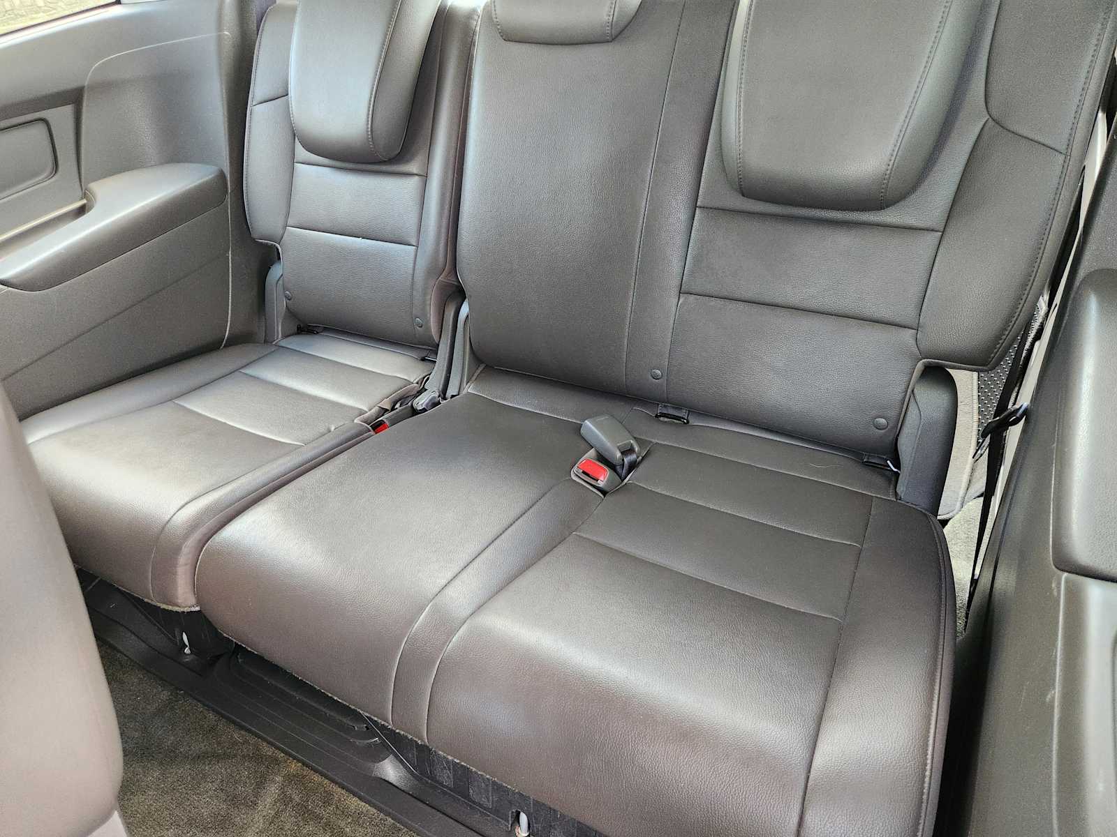 Thumbnail: 2014 Honda Odyssey - 14