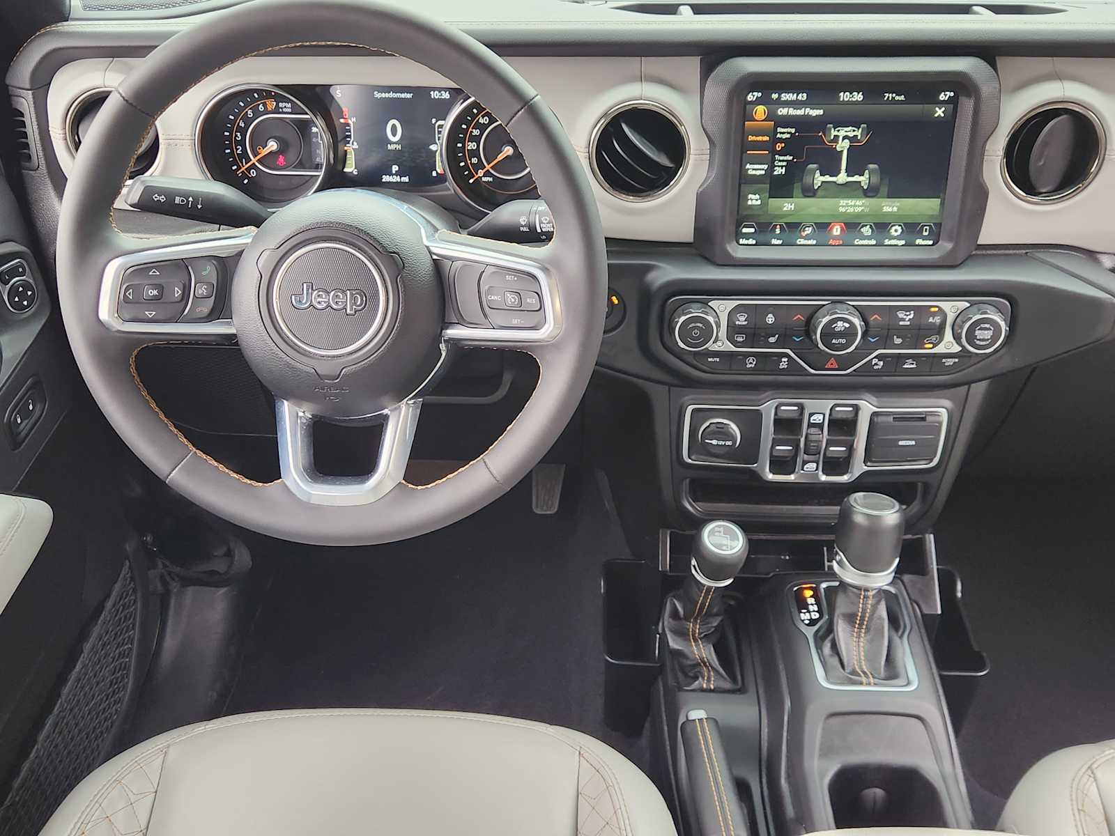 Thumbnail: 2023 Jeep Gladiator - 14