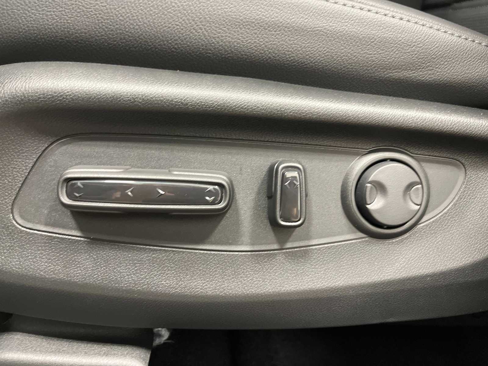 Thumbnail: 2026 Honda CR-V - 13