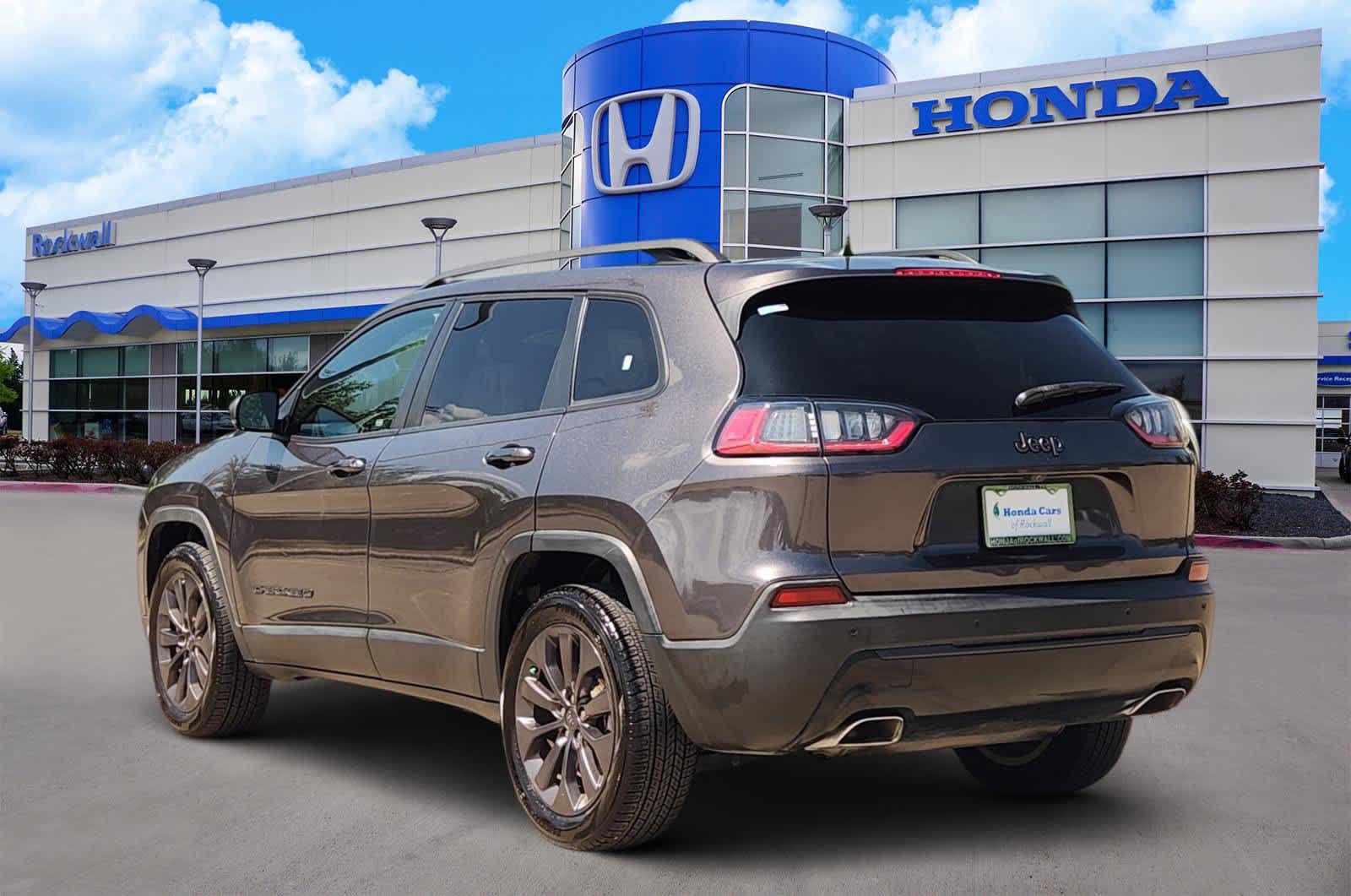 Thumbnail: 2021 Jeep Cherokee - 3