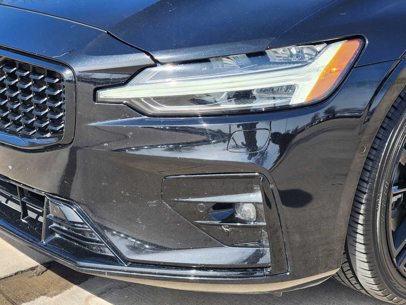 Thumbnail: 2024 Volvo S60 - 23