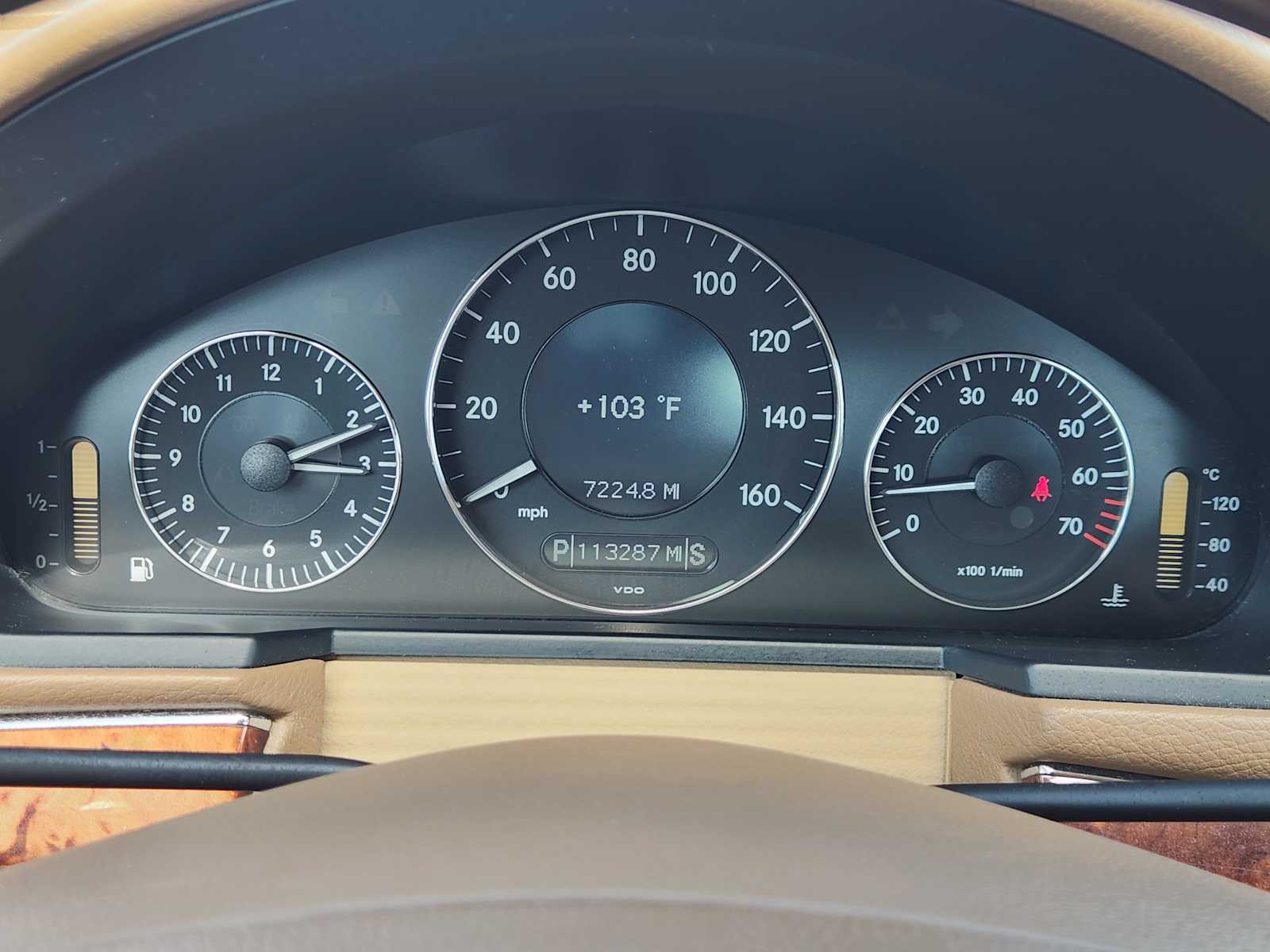Thumbnail: 2009 Mercedes-Benz E-Class - 18