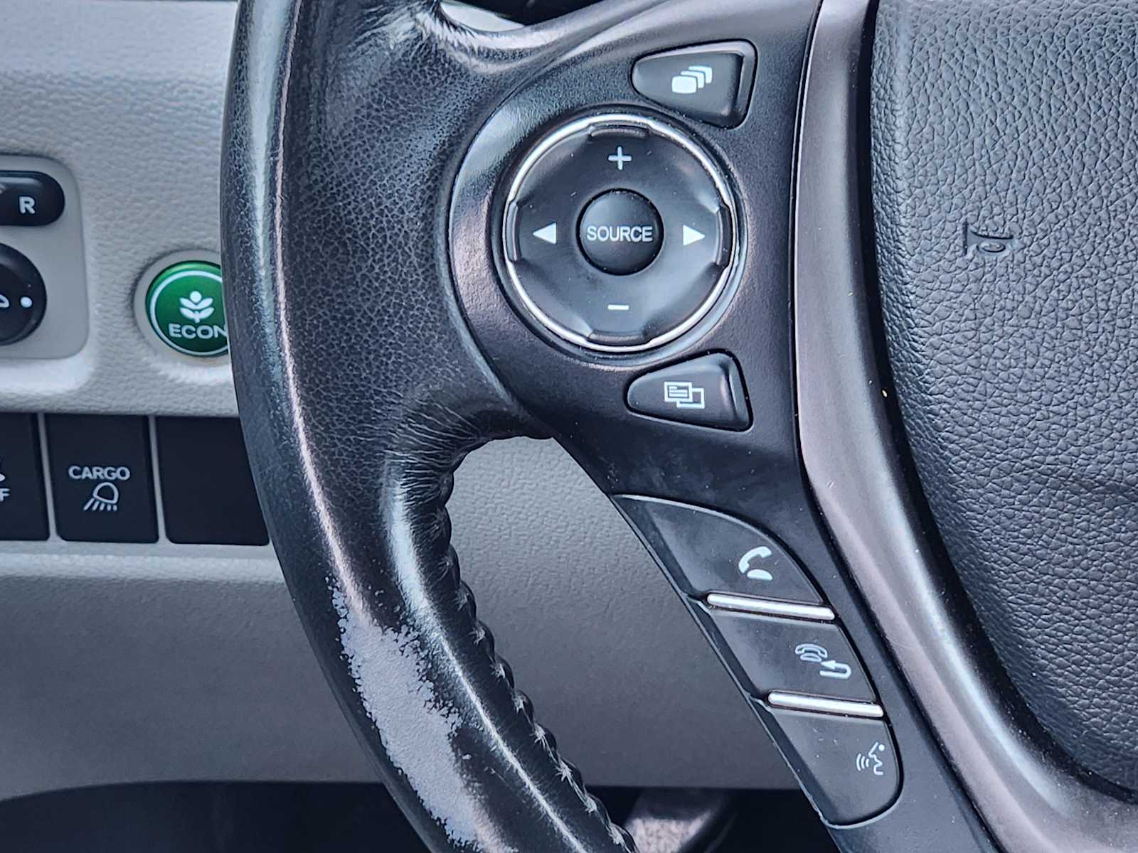 Thumbnail: 2017 Honda Ridgeline - 31