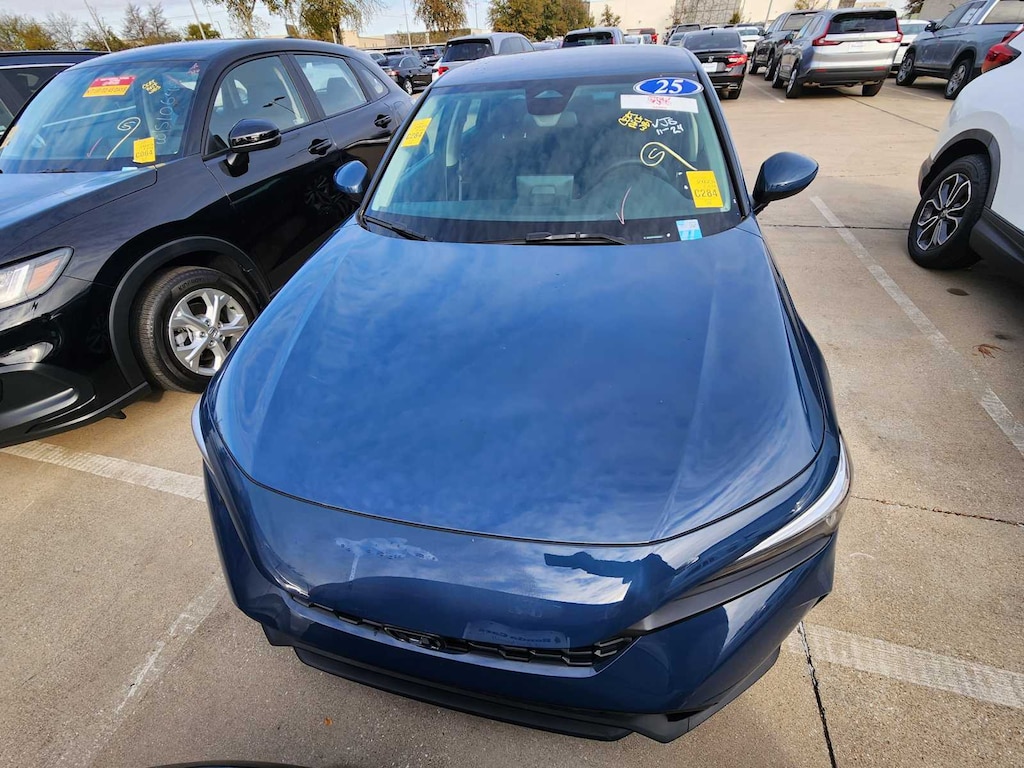 Used 2025 Honda Civic LX Sedan