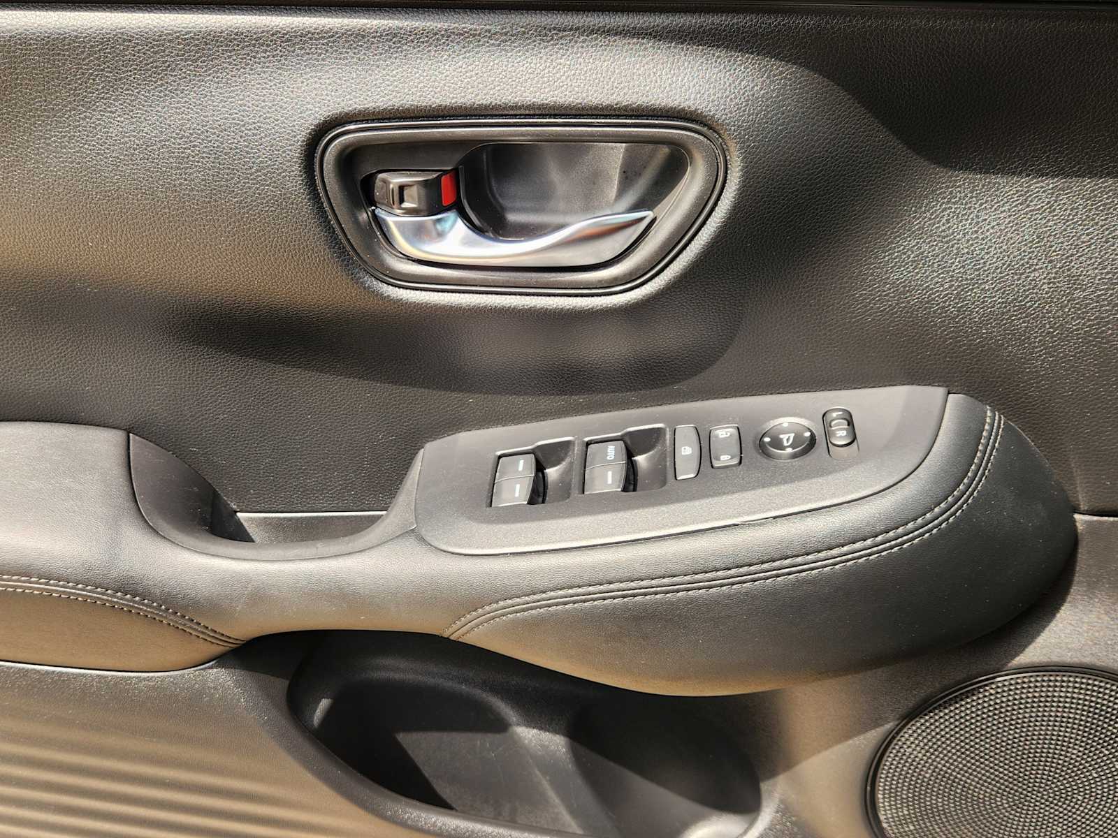 Thumbnail: 2023 Honda HR-V - 27