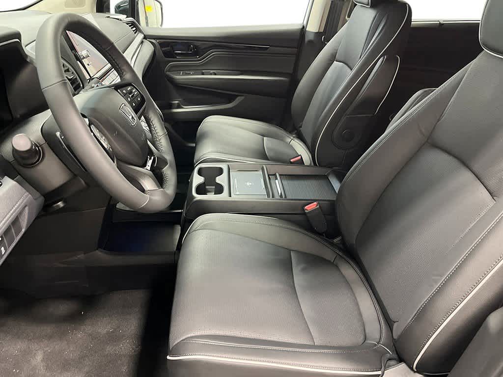 Thumbnail: 2026 Honda Odyssey - 16