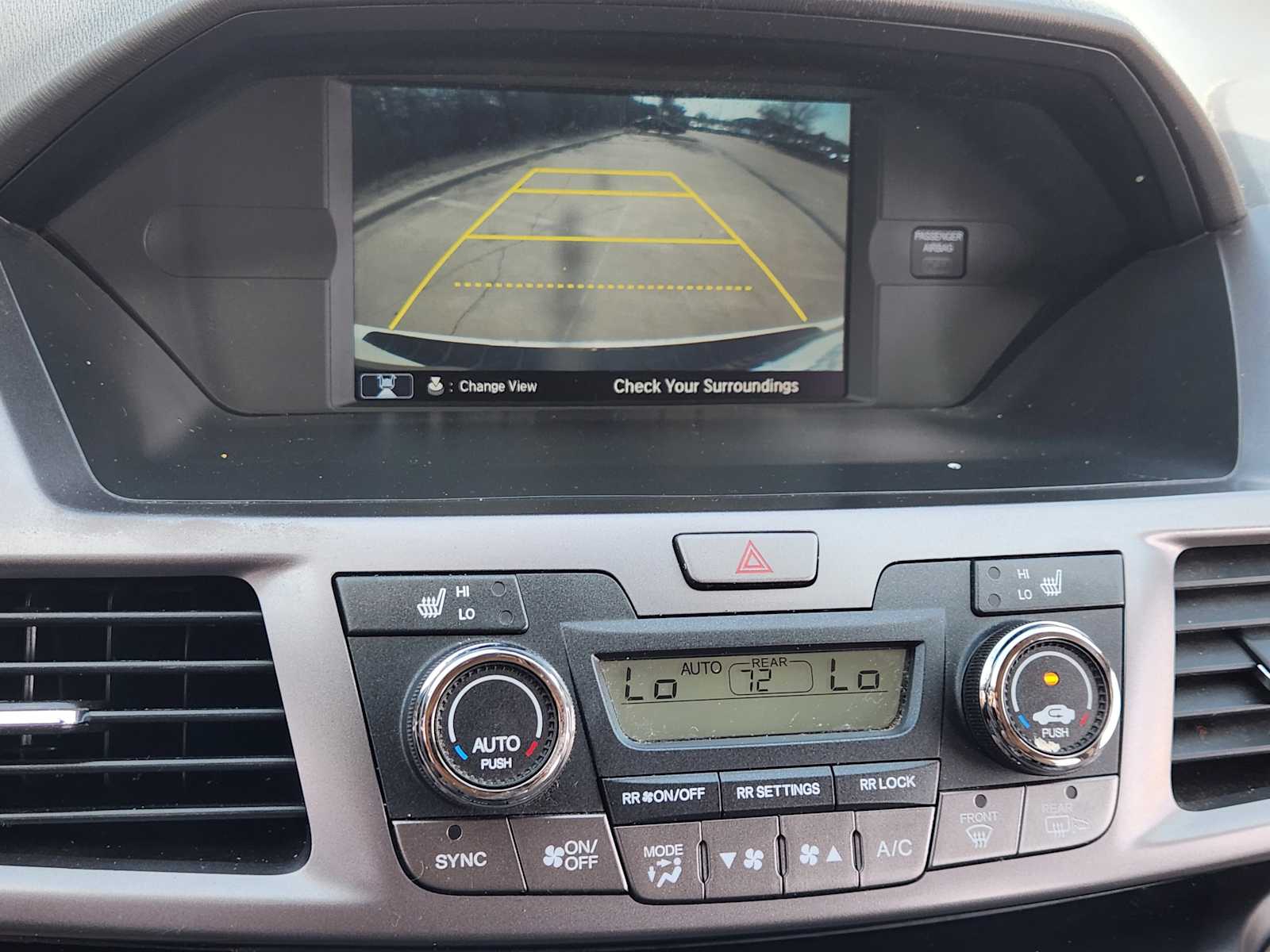 Thumbnail: 2014 Honda Odyssey - 26