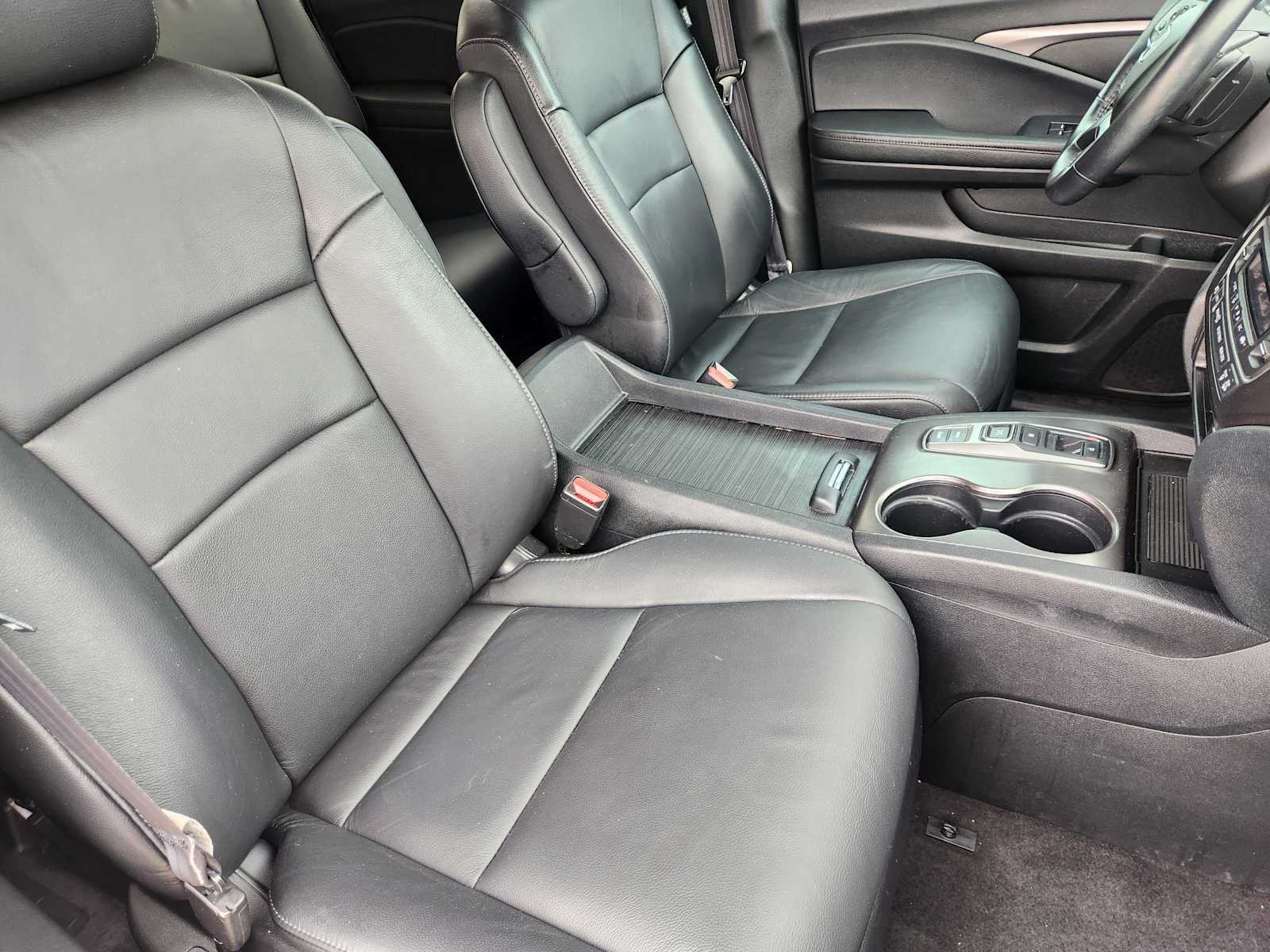 Thumbnail: 2022 Honda Pilot - 15