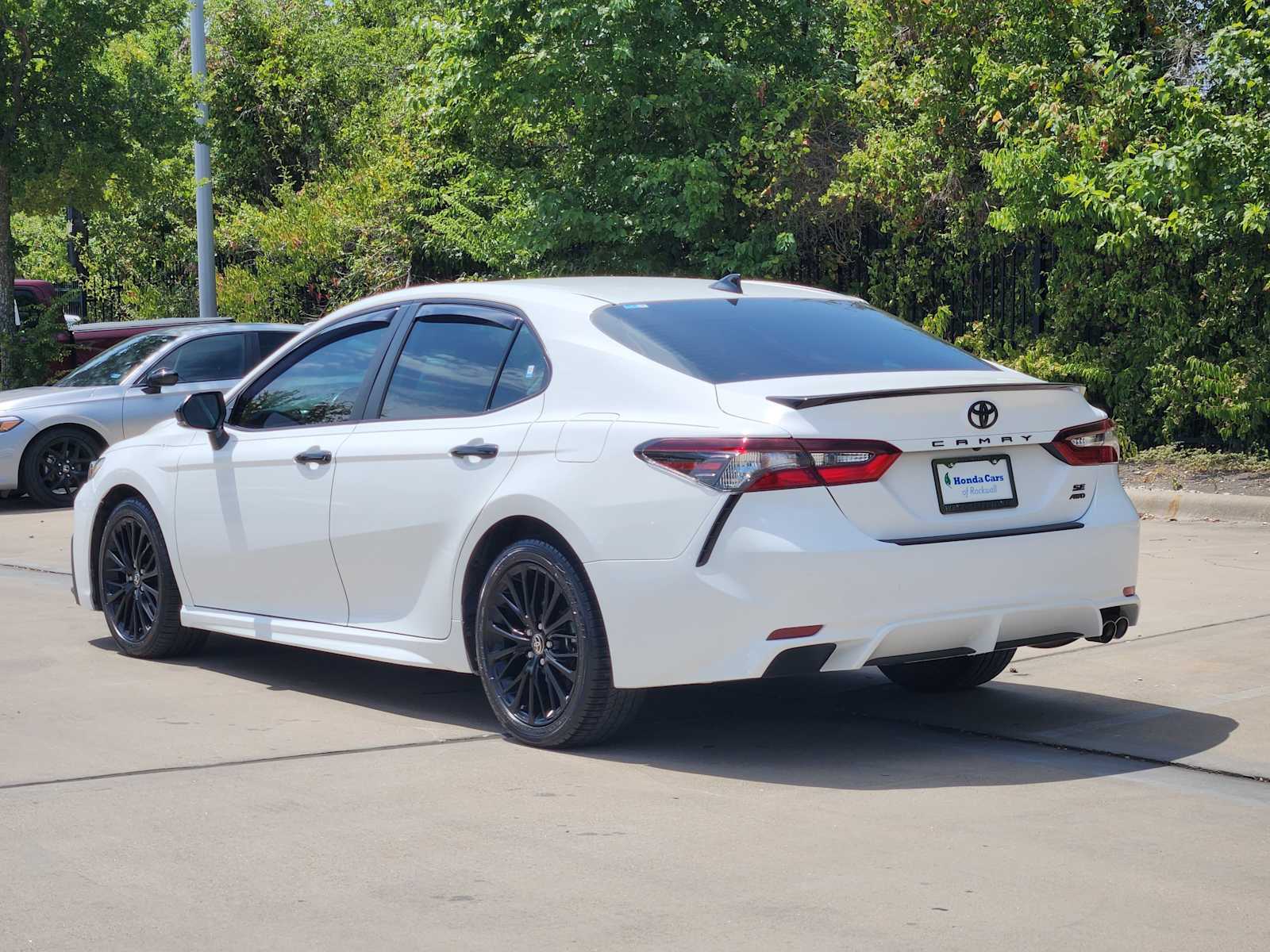 Thumbnail: 2022 Toyota Camry - 4