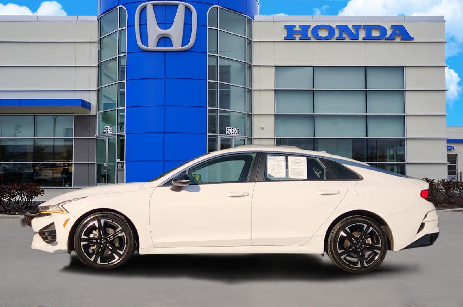 Thumbnail: 2021 Kia K5 - 3