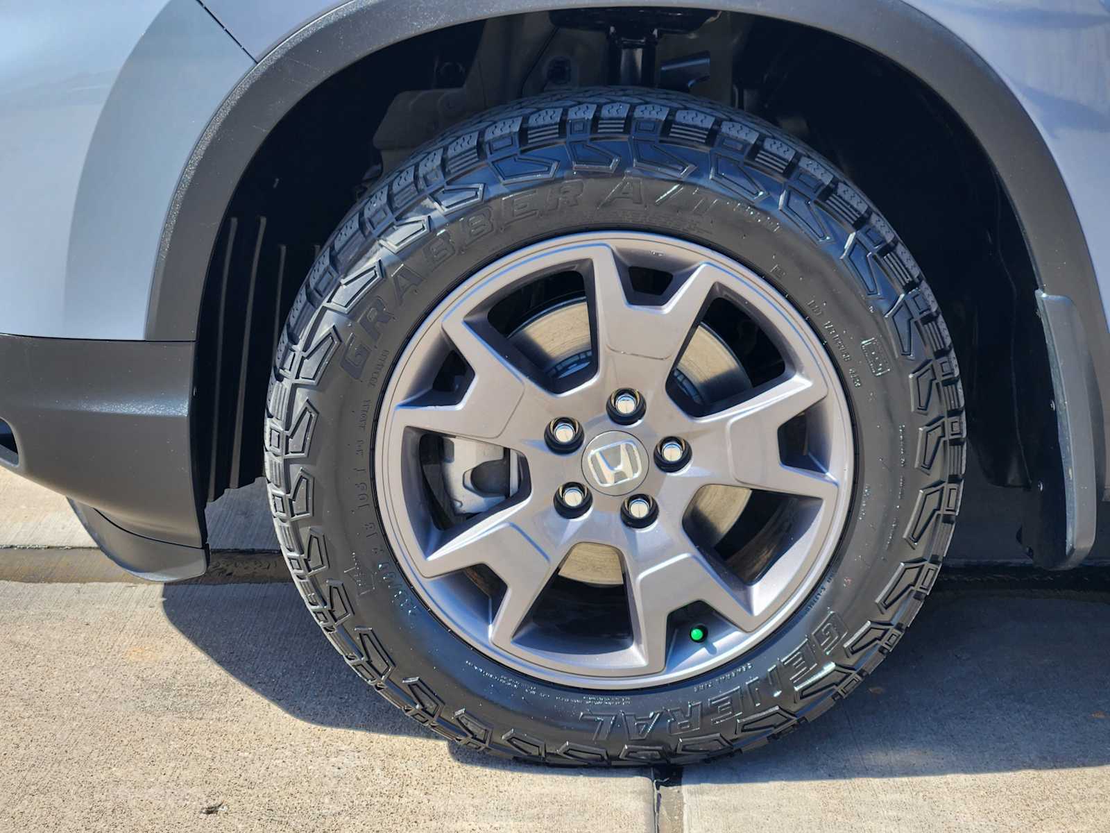 Thumbnail: 2024 Honda Passport - 22