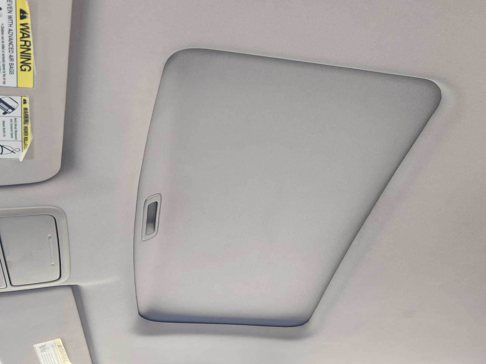 Thumbnail: 2016 Honda Pilot - 32