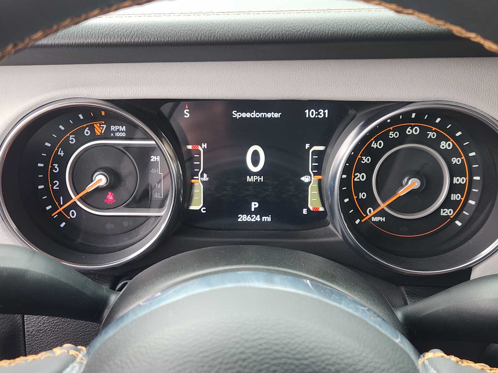 Thumbnail: 2023 Jeep Gladiator - 17