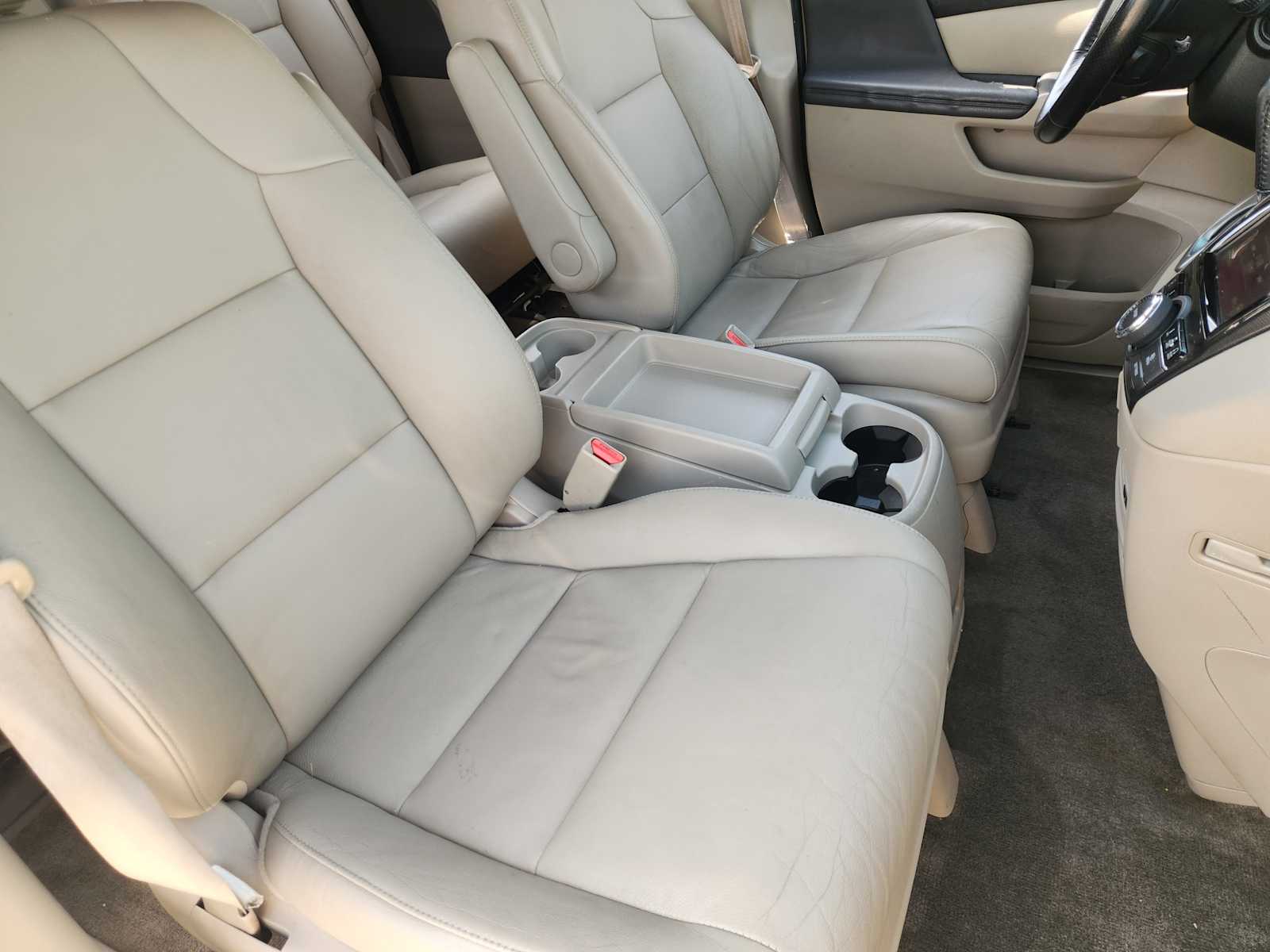 Thumbnail: 2014 Honda Odyssey - 15