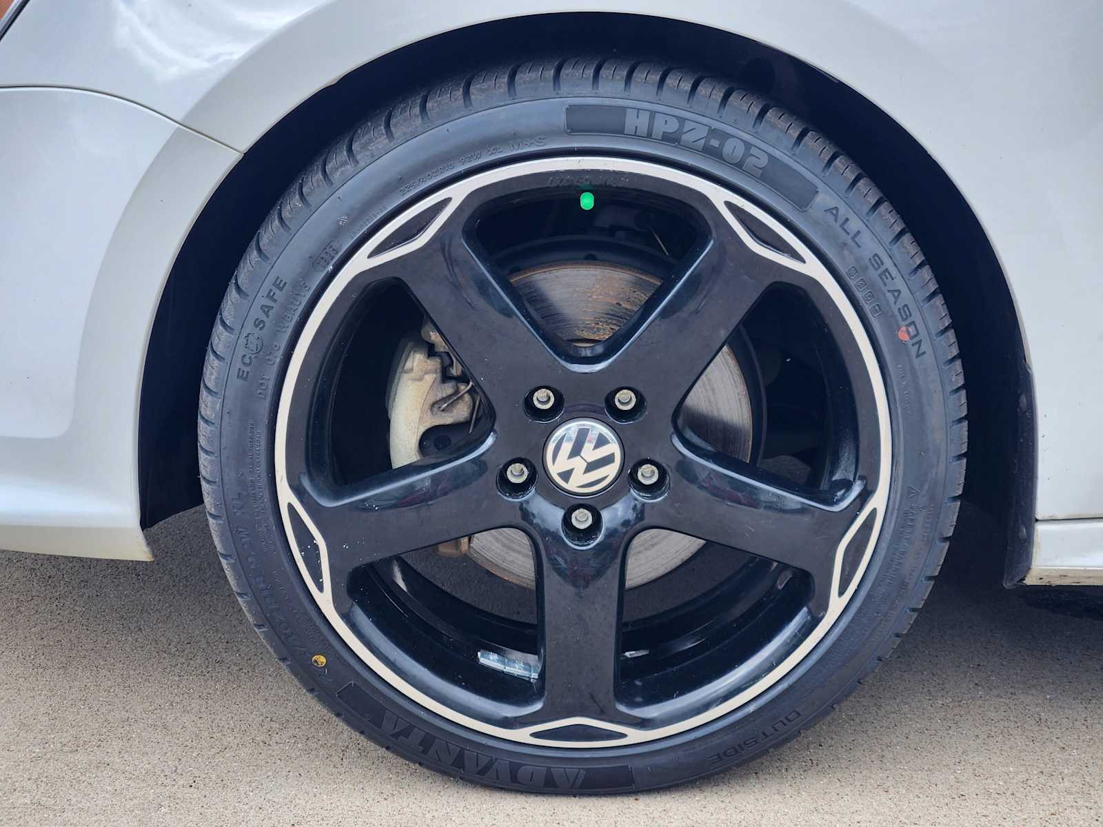 Thumbnail: 2015 Volkswagen Jetta - 22