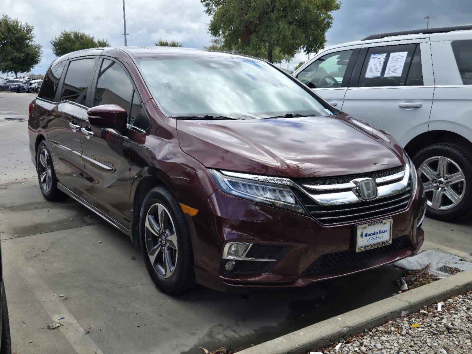 Certified 2018 Honda Odyssey Touring with VIN 5FNRL6H89JB044352 for sale in Rockwall, TX