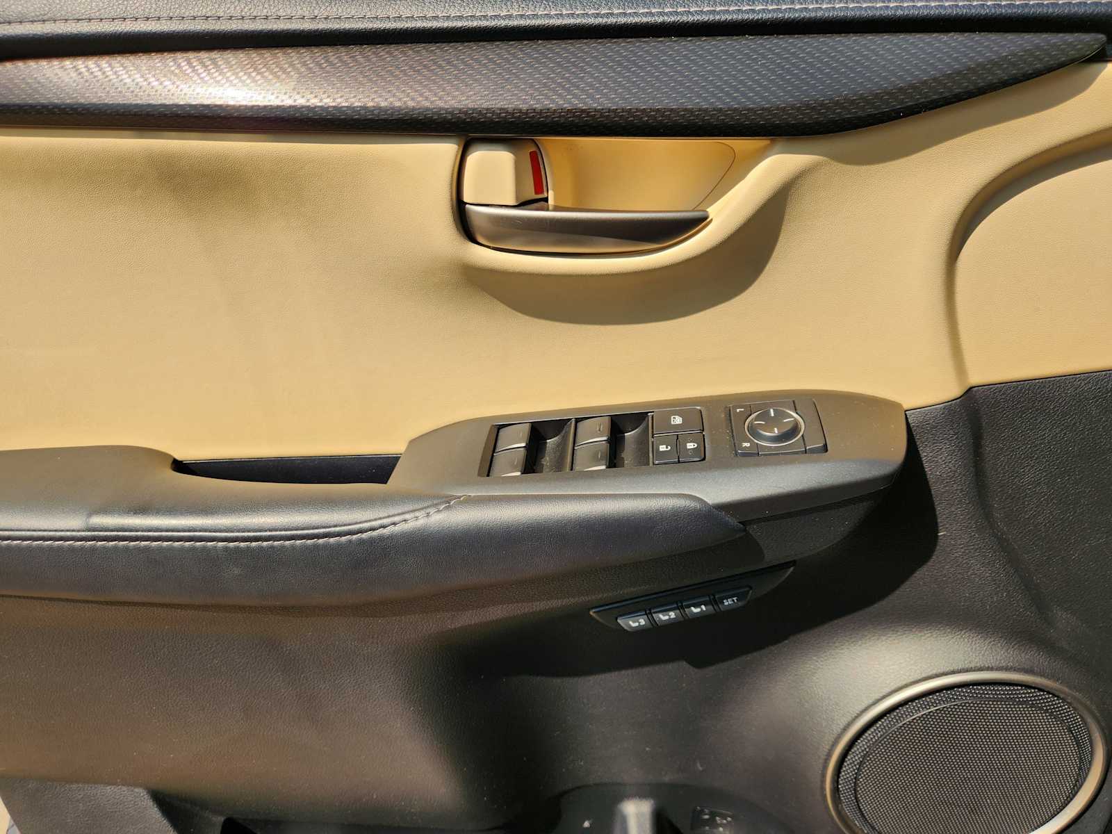 Thumbnail: 2015 Lexus NX - 28