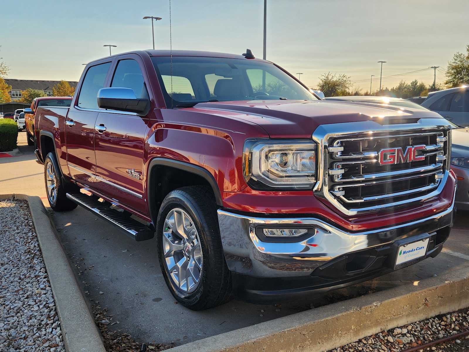2018 Gmc Sierra 1500 SLT photo 3