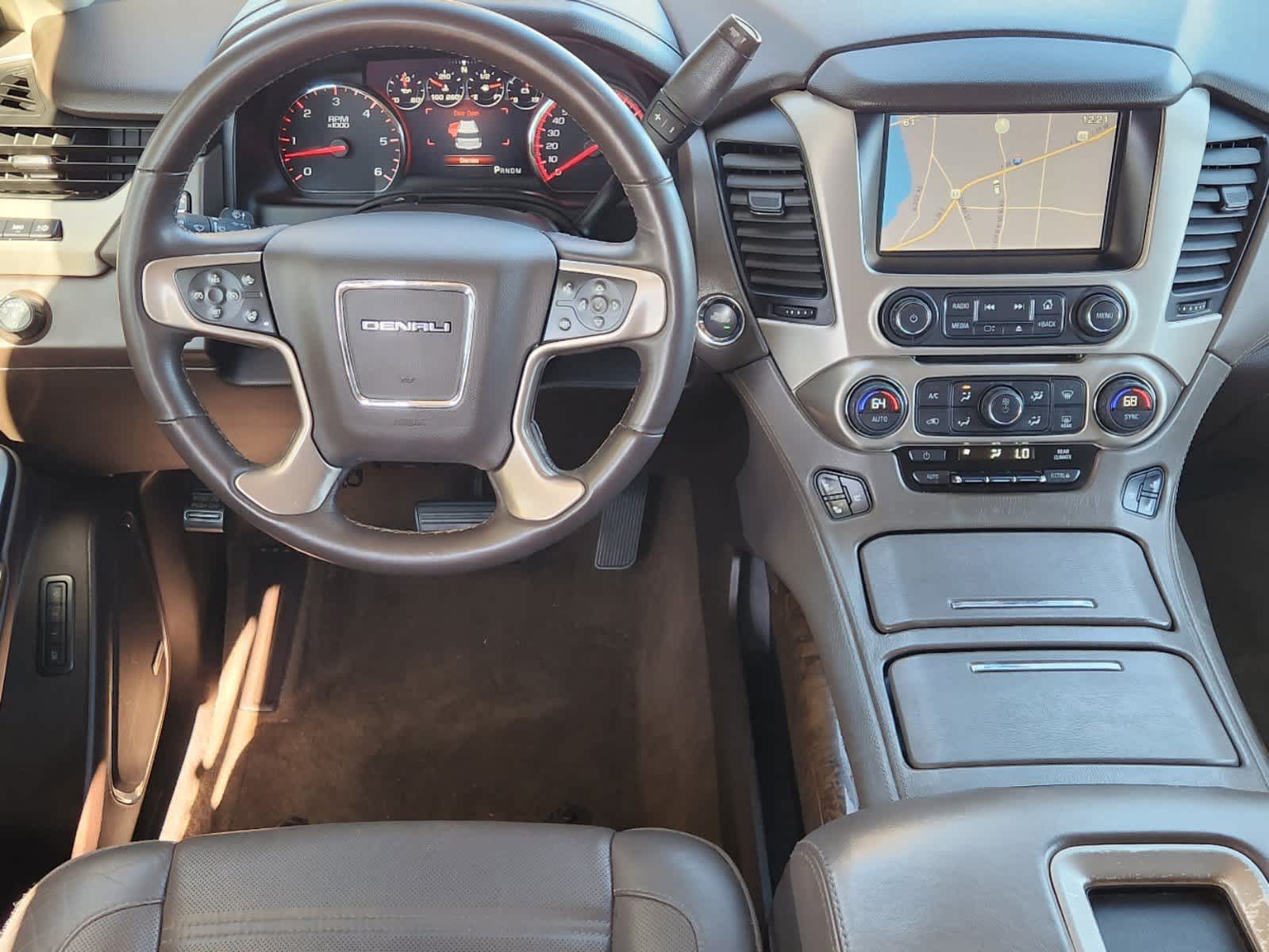 Thumbnail: 2015 GMC Yukon - 16